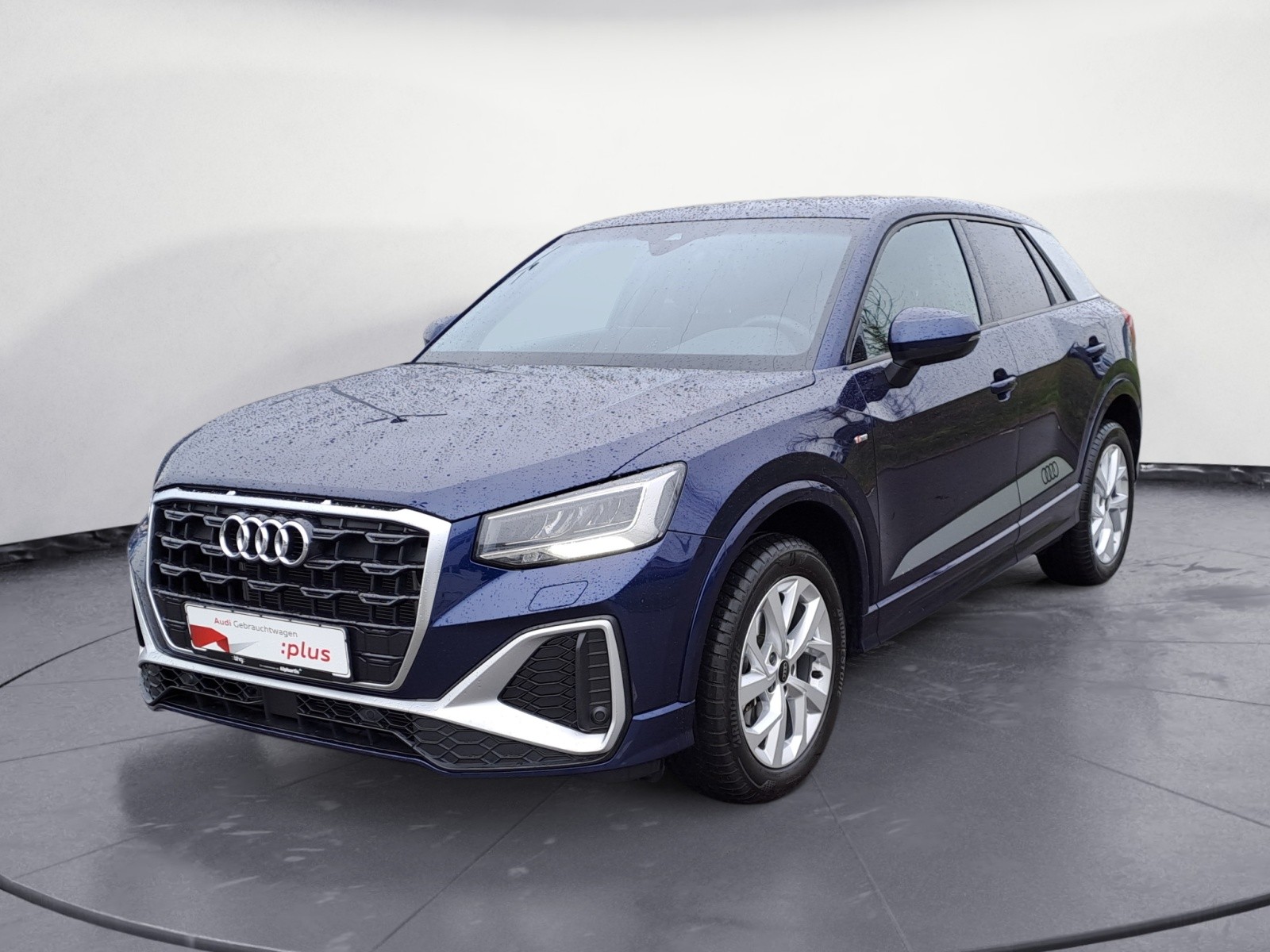 Audi - Q2