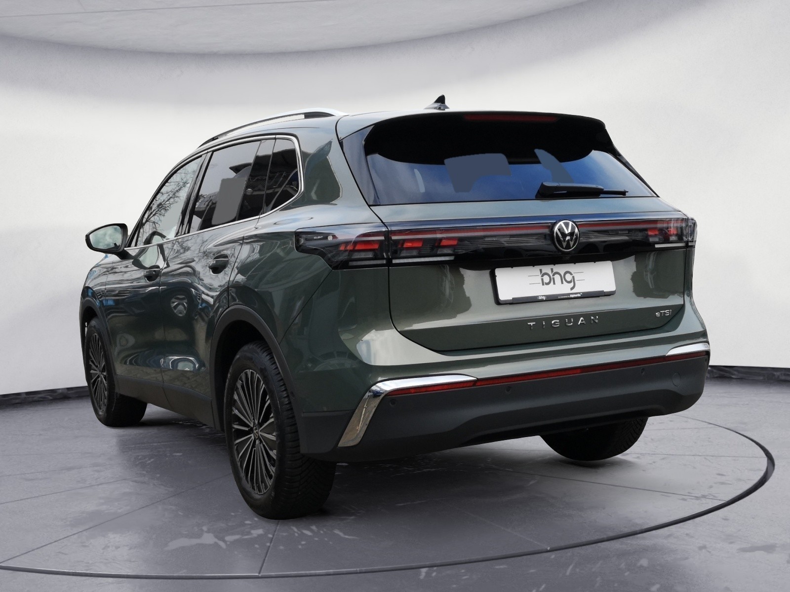 Volkswagen - Tiguan 1.5 eTSI DSG Elegance