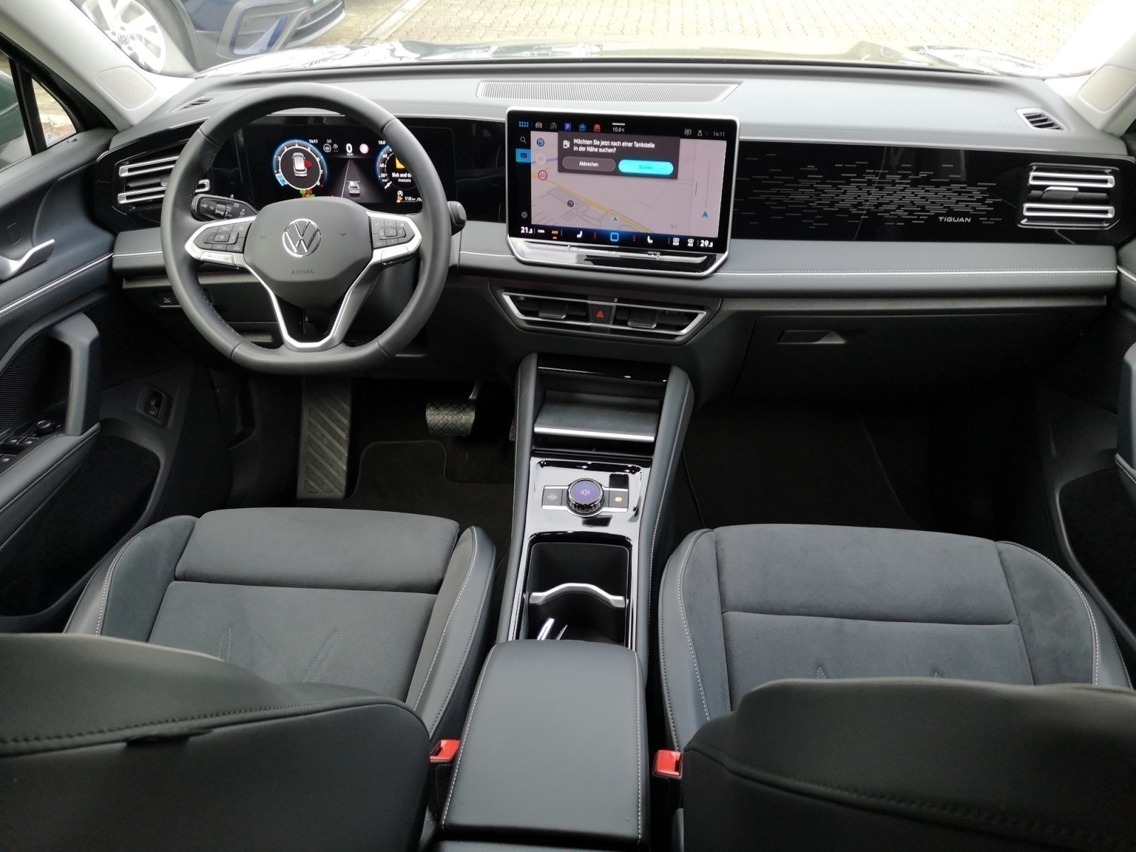 Volkswagen - Tiguan 1.5 eTSI DSG Elegance