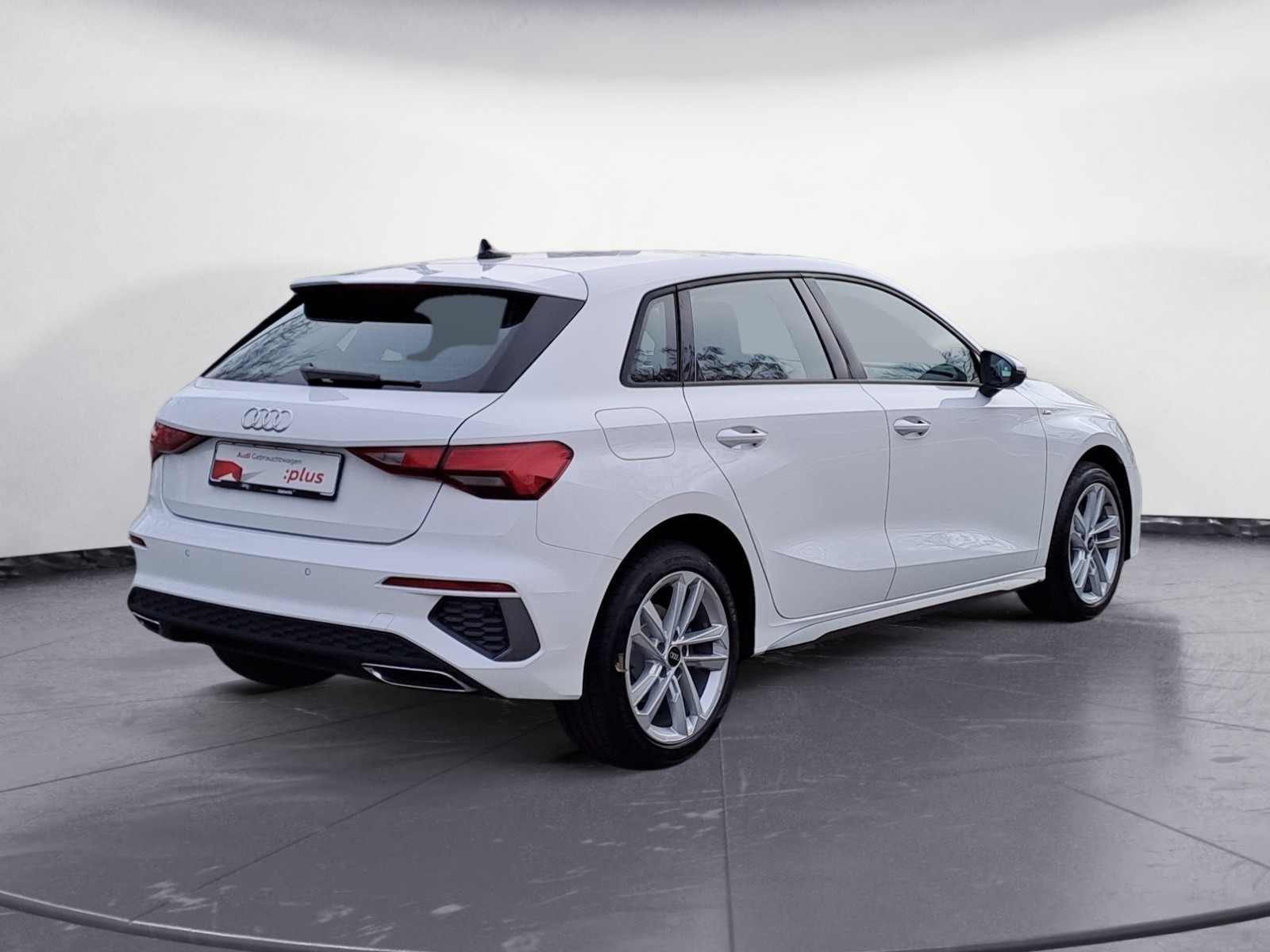 Audi - A3 Sportback S line 40 TFSIe S tron.