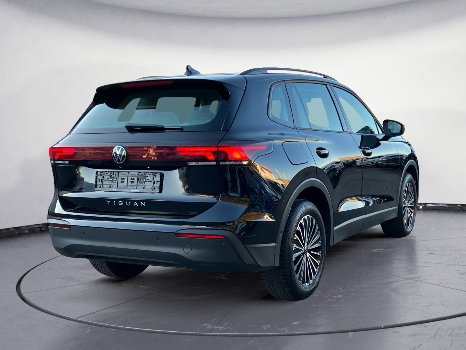 Volkswagen - Tiguan 2.0 TDI SCR DSG Life