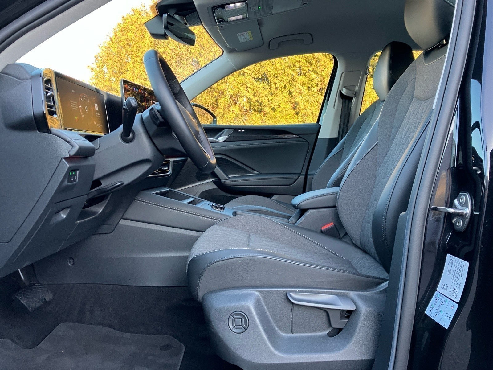 Volkswagen - Tiguan 2.0 TDI SCR DSG Life