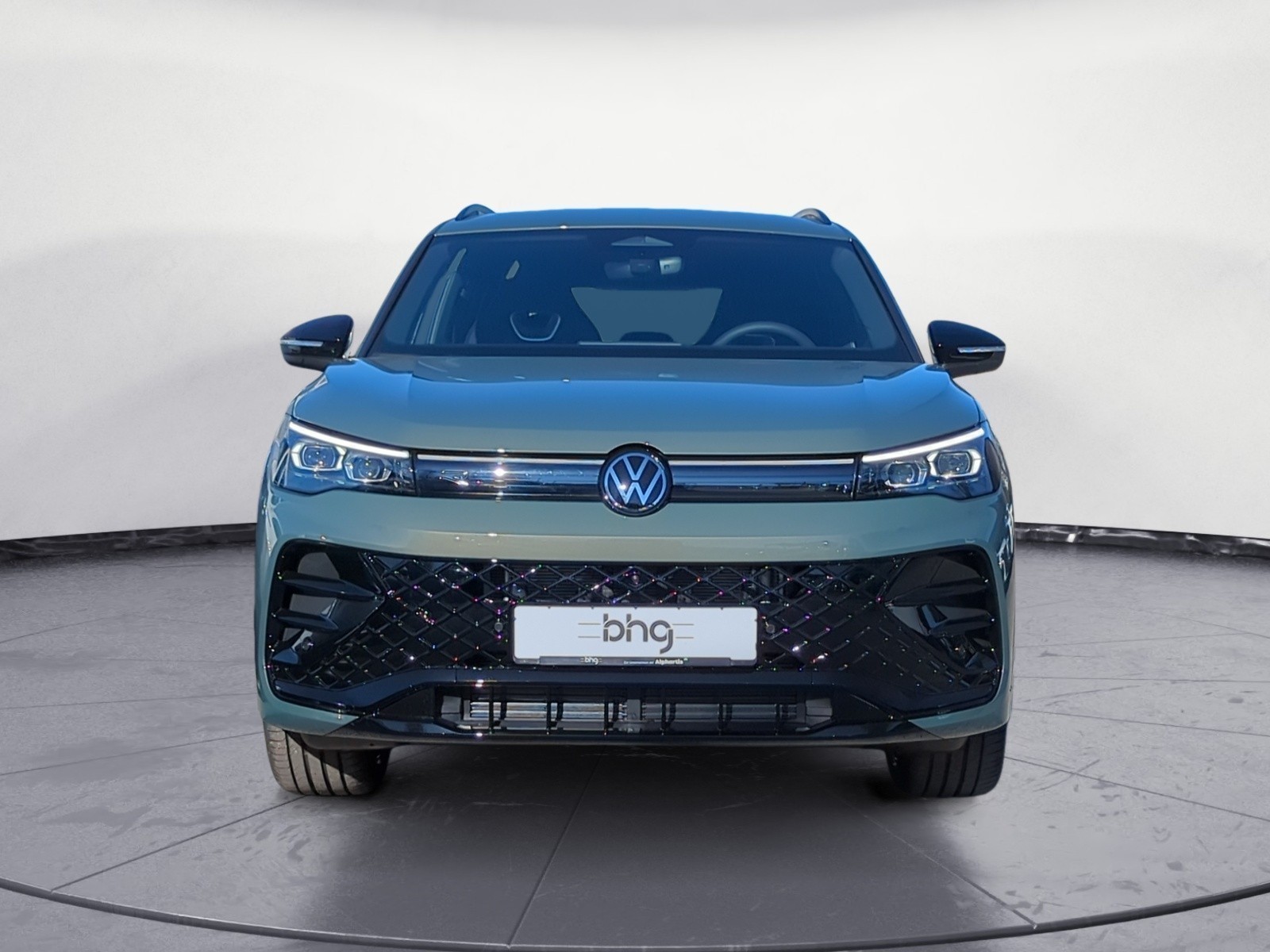 Volkswagen - Tiguan R-Line 2,0 l TDI SCR 4MOTION  7-Gang-Doppelkupplungsgetrie be DSG