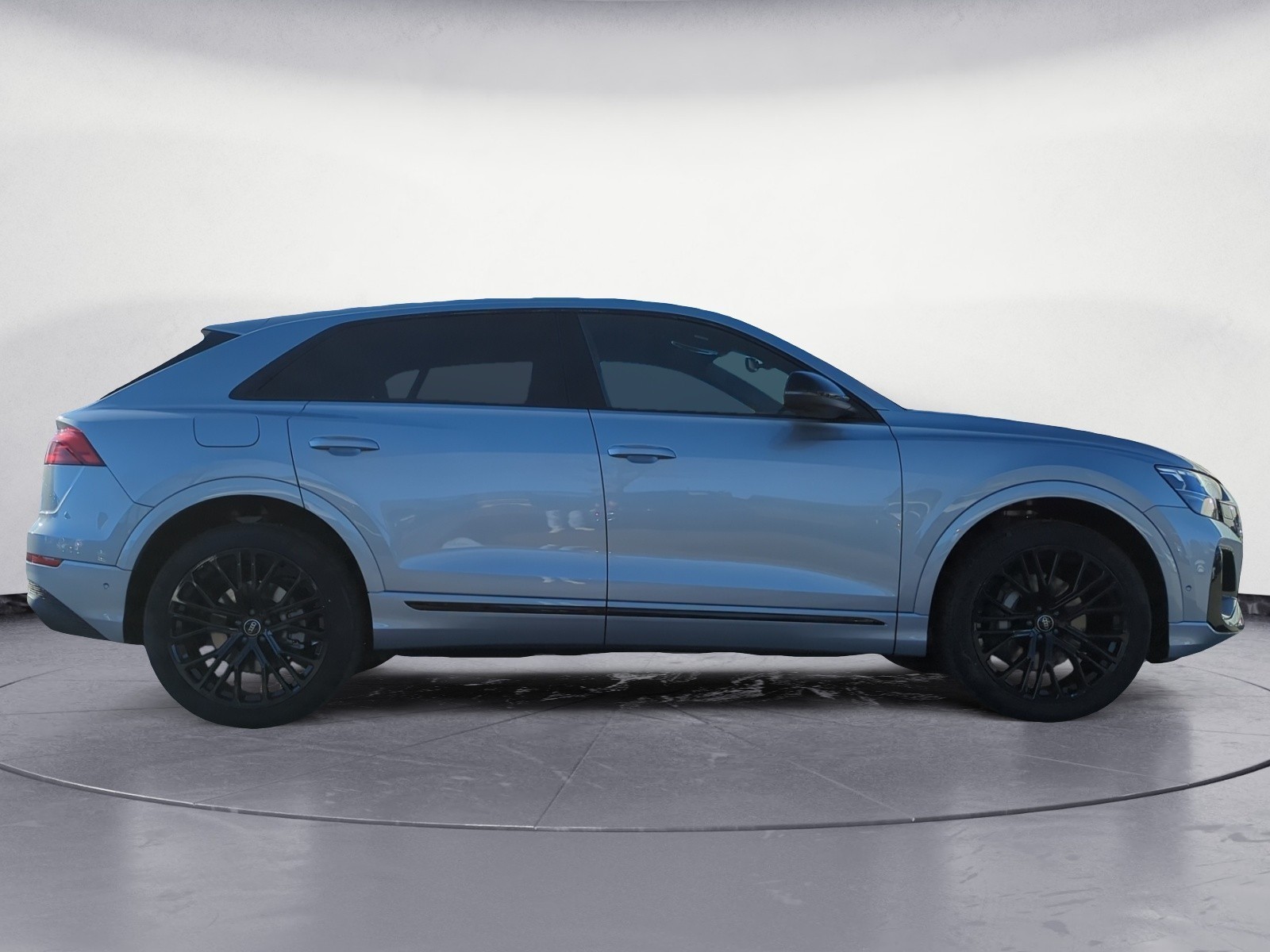 Audi - Q8 SUV 50 TDI quattro 210(286) kW(P S) tiptronic