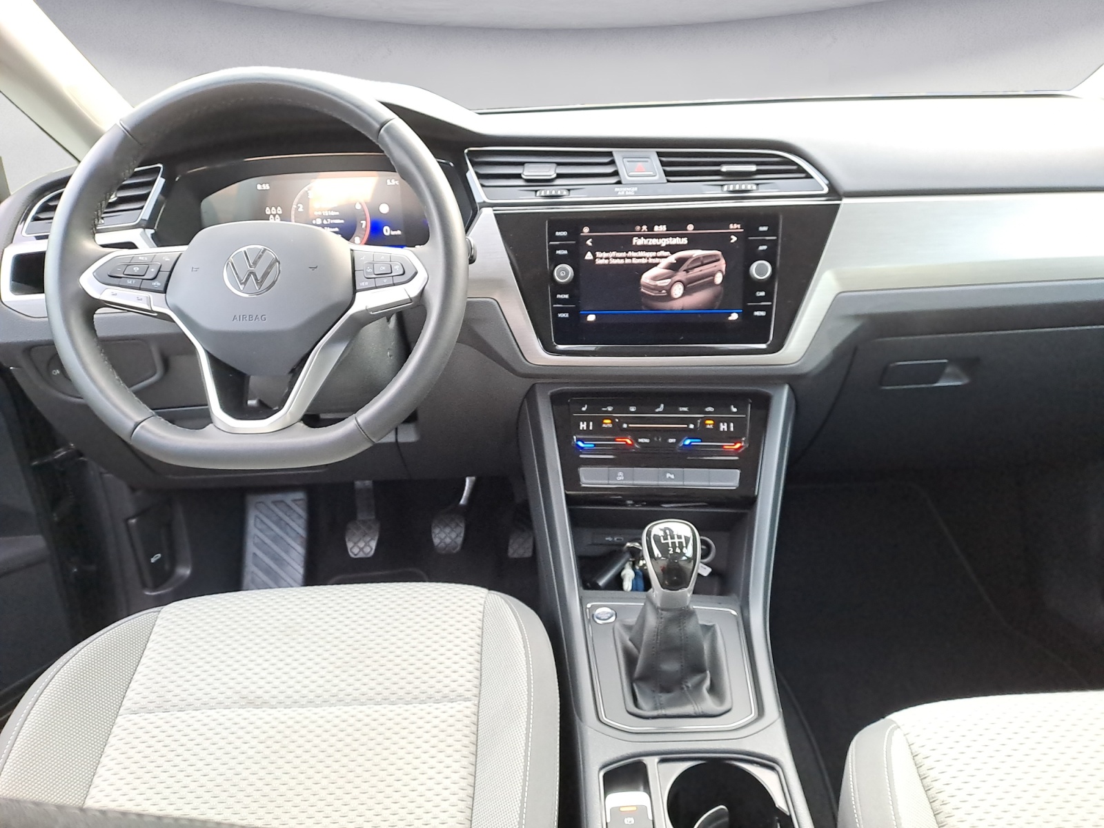 Volkswagen - Touran