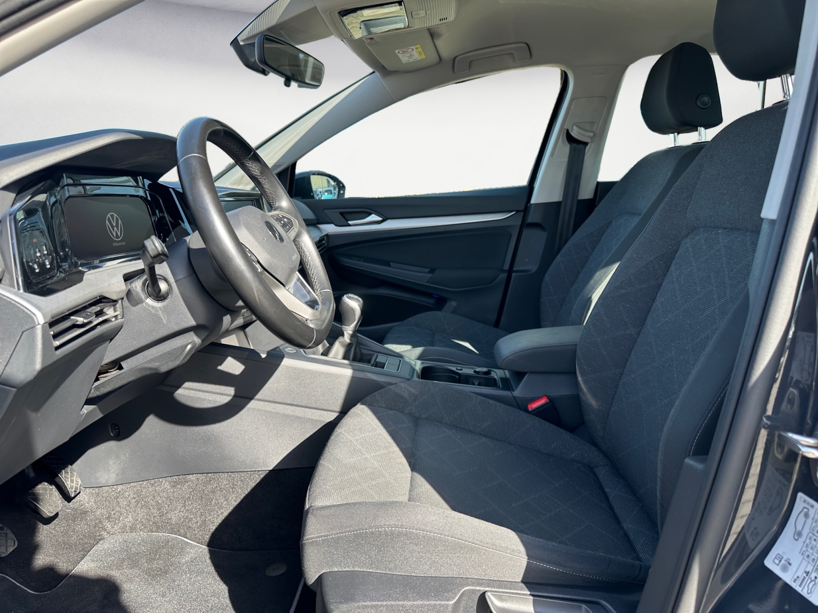 Volkswagen - Golf Life 1,5 TSI OPF 6-Gang