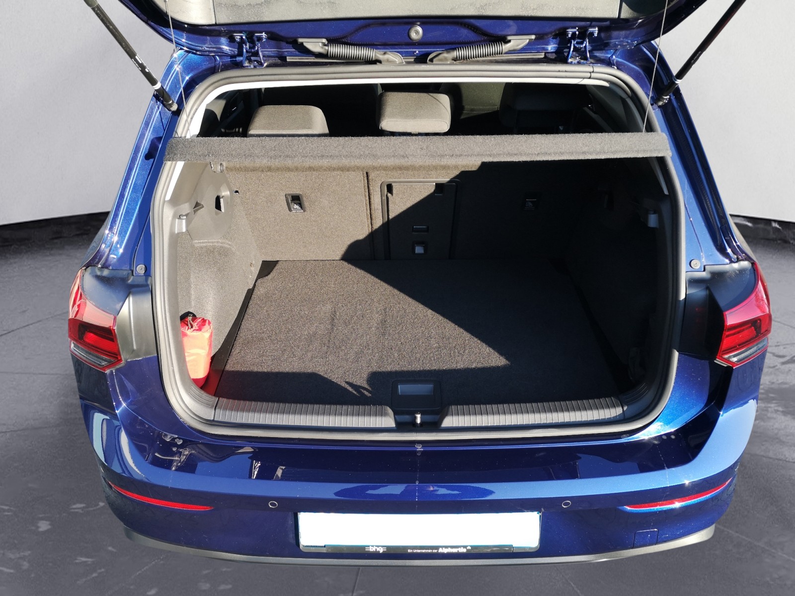 Volkswagen - Golf 1.5 eTSI DSG Life
