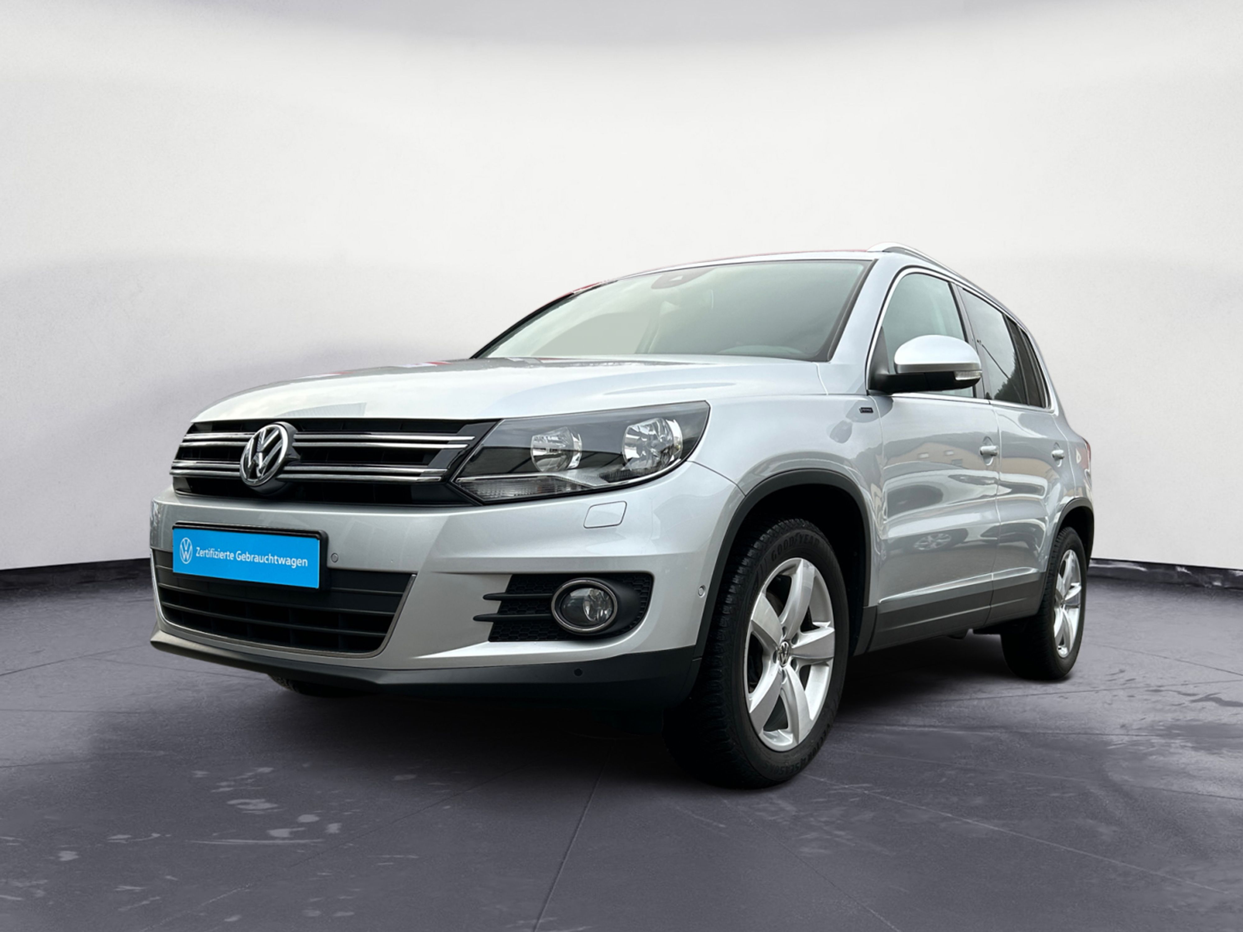 Volkswagen - Tiguan 1.4 TSI BlueMotion Technology Sport & Style