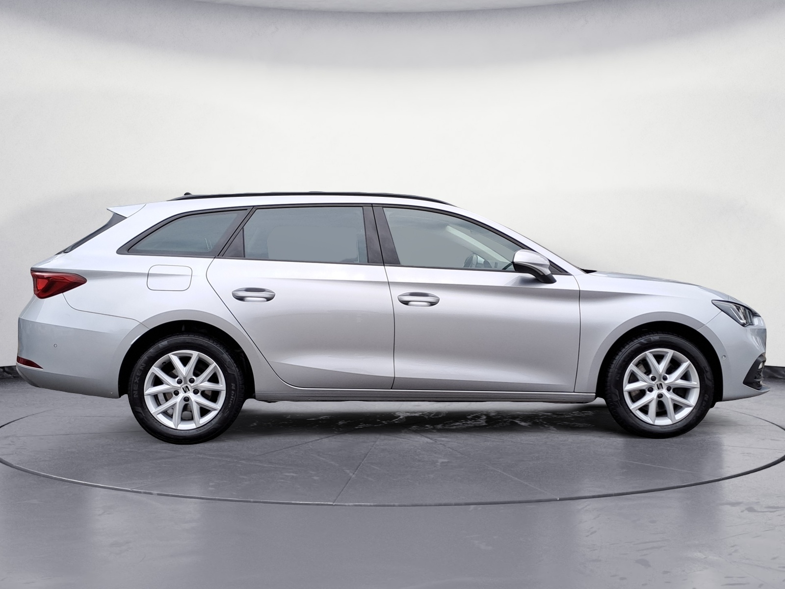Seat - Leon Sportstourer 2.0 TDI Style