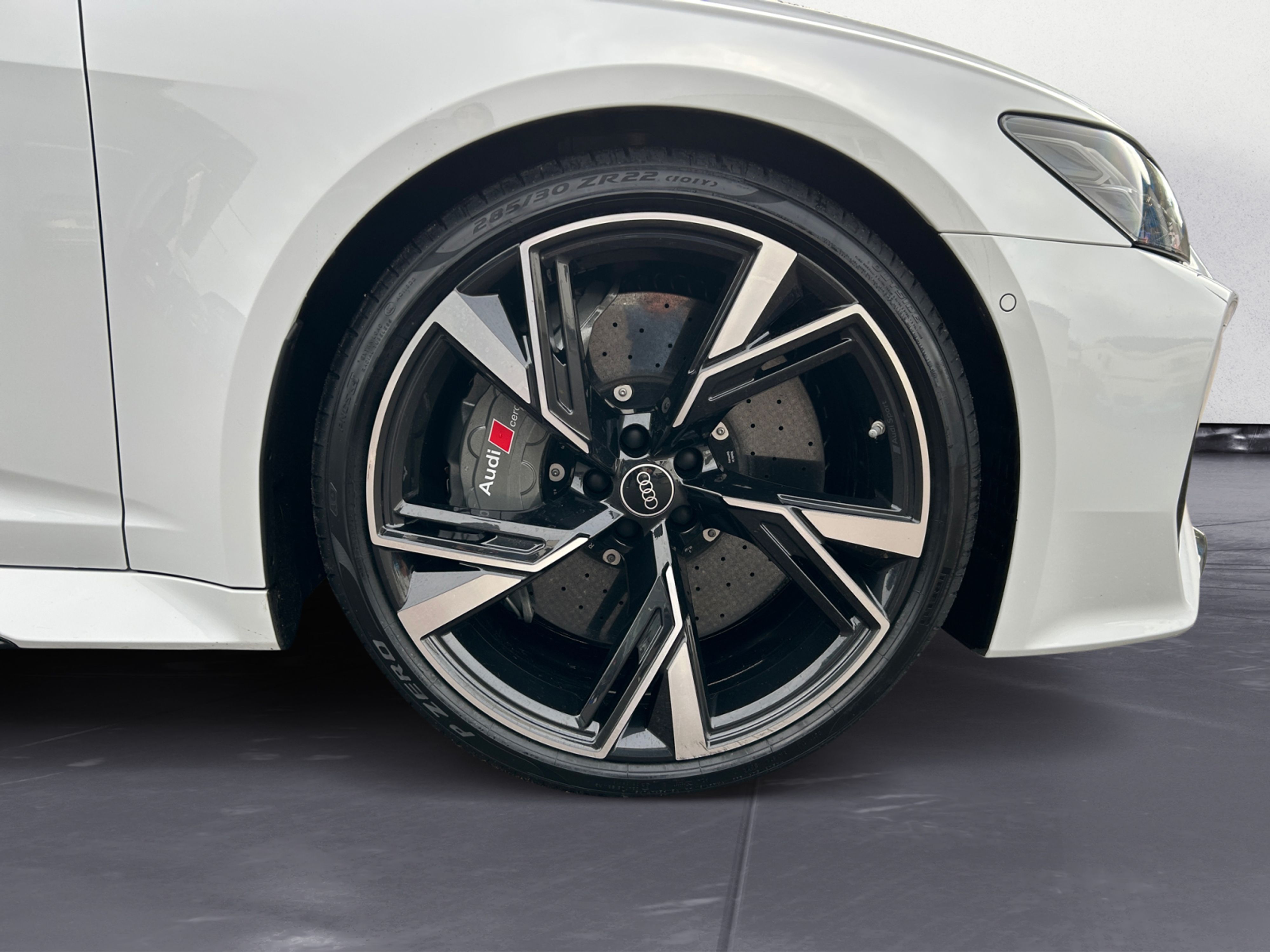 Audi - RS6 Avant 4.0 TFSI quattro tiptronic