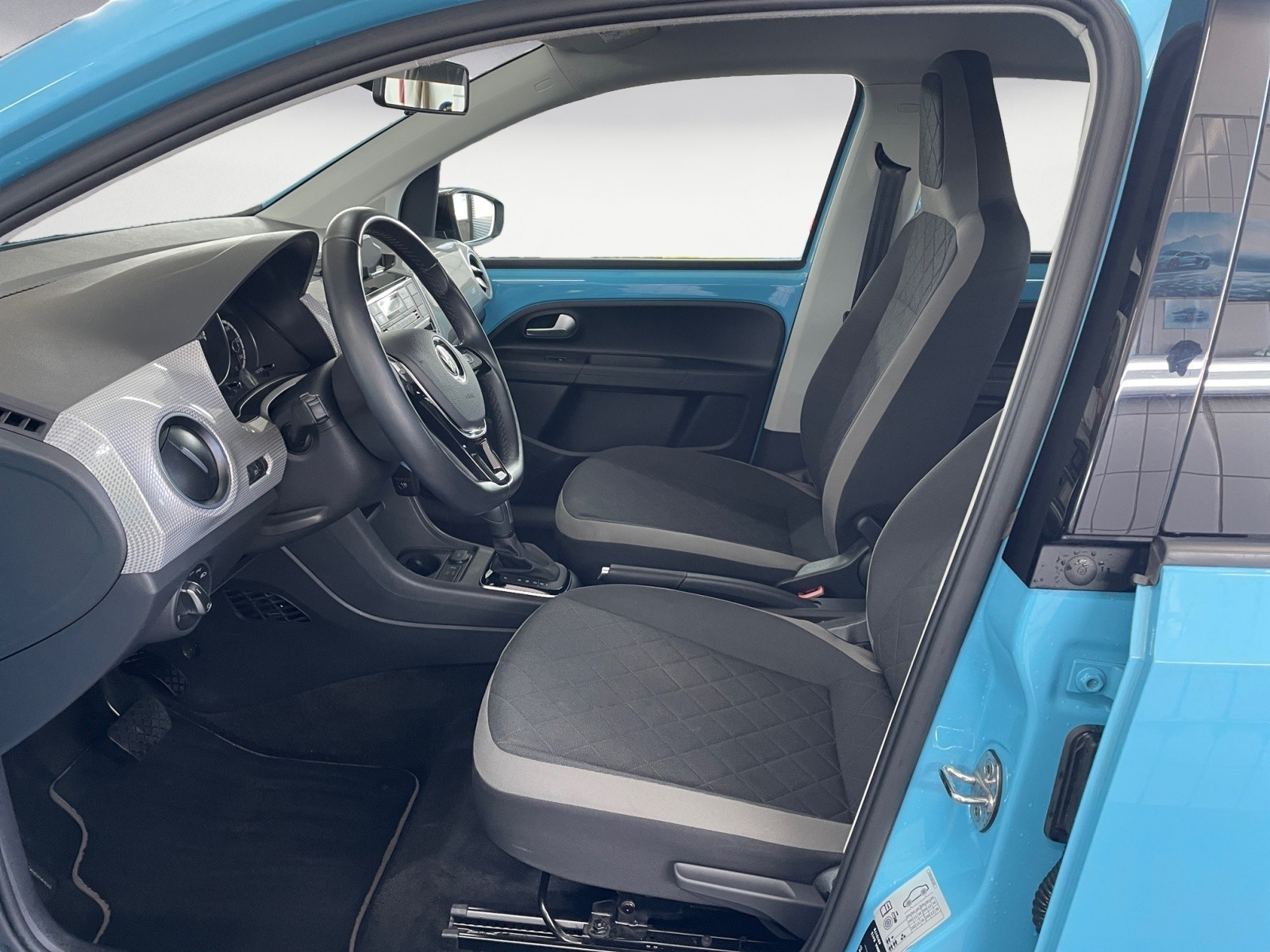 Volkswagen - E-Up! Style