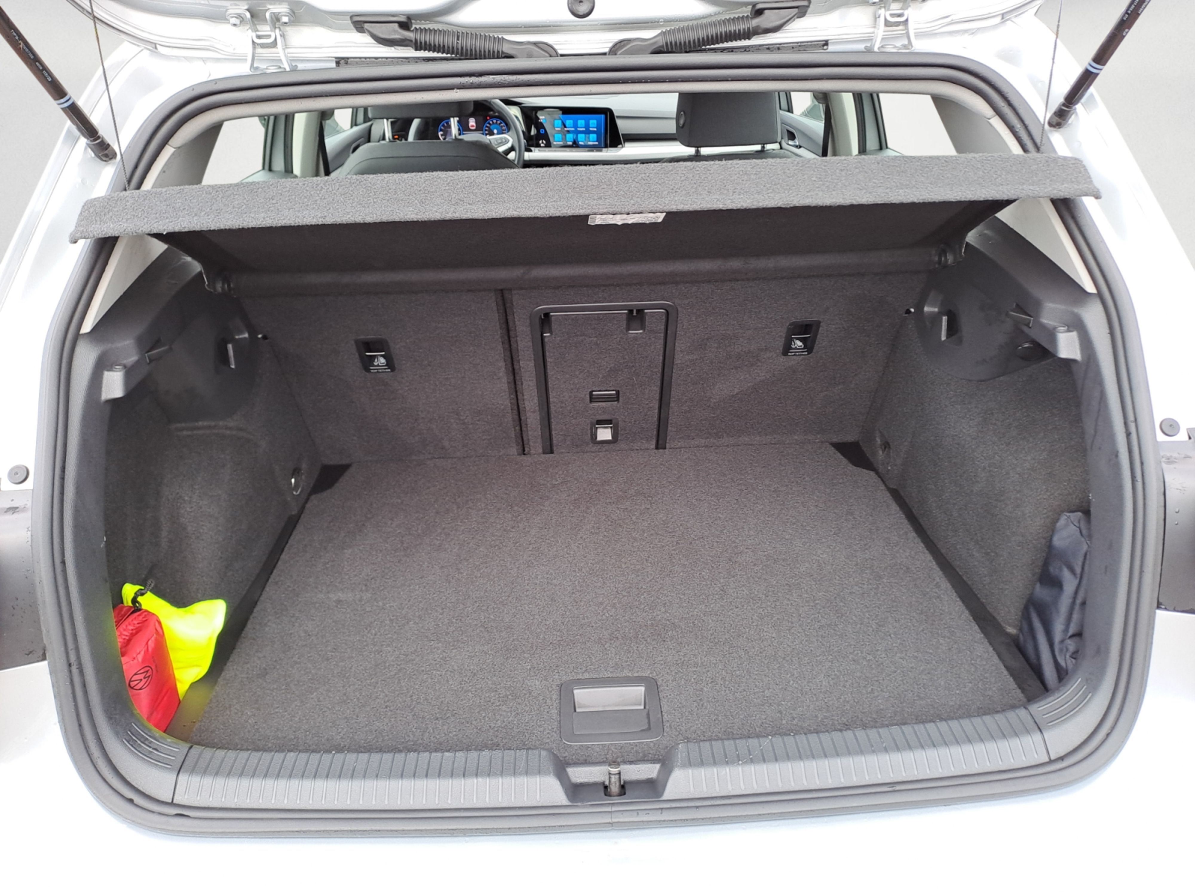Volkswagen - Golf 1.5 eTSI OPF DSG Life