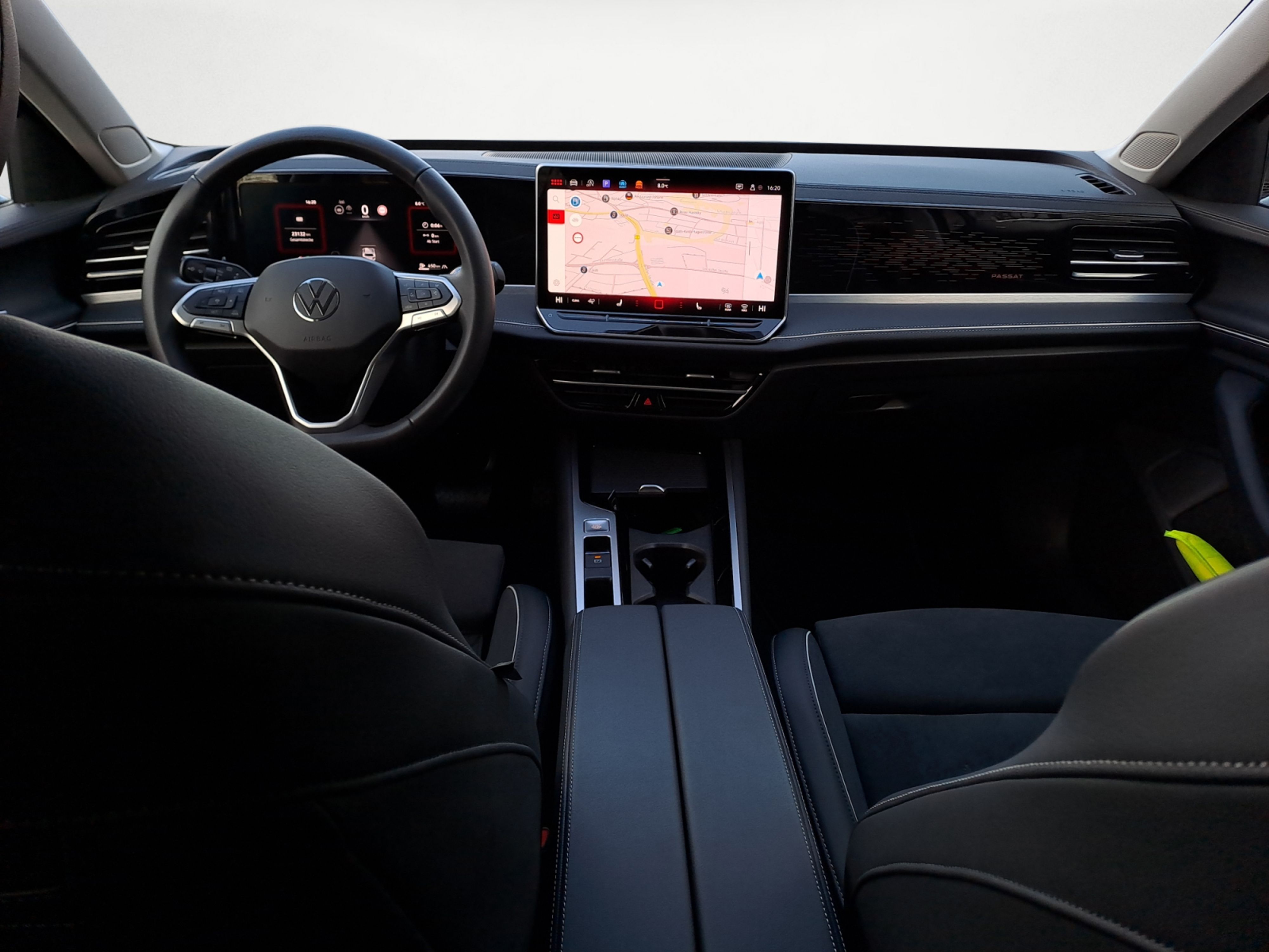 Volkswagen - Passat Elegance 2,0 TDI SCR DSG