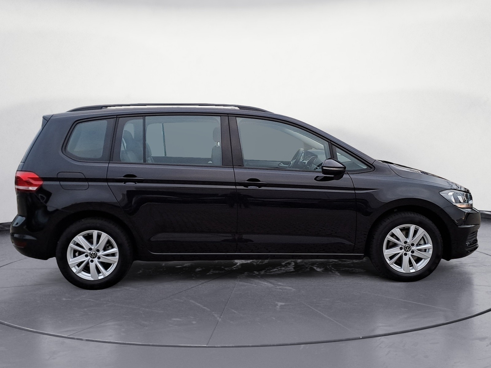 Volkswagen - Touran 1.5 TSI ACT OPF Comfortline