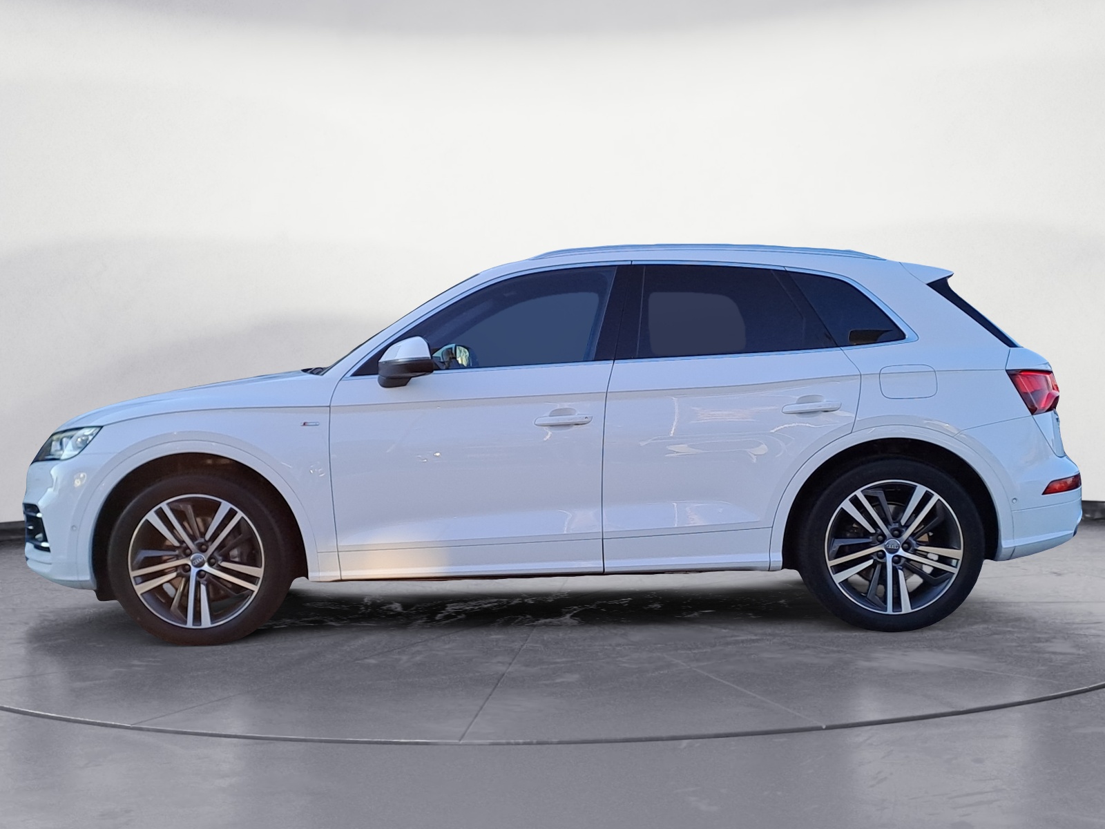 Audi - Q5 55 TFSI e quattro S tronic