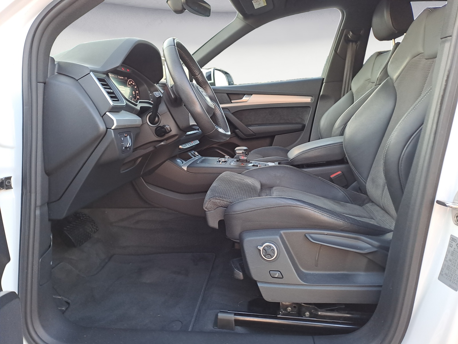 Audi - Q5 55 TFSI e quattro S tronic