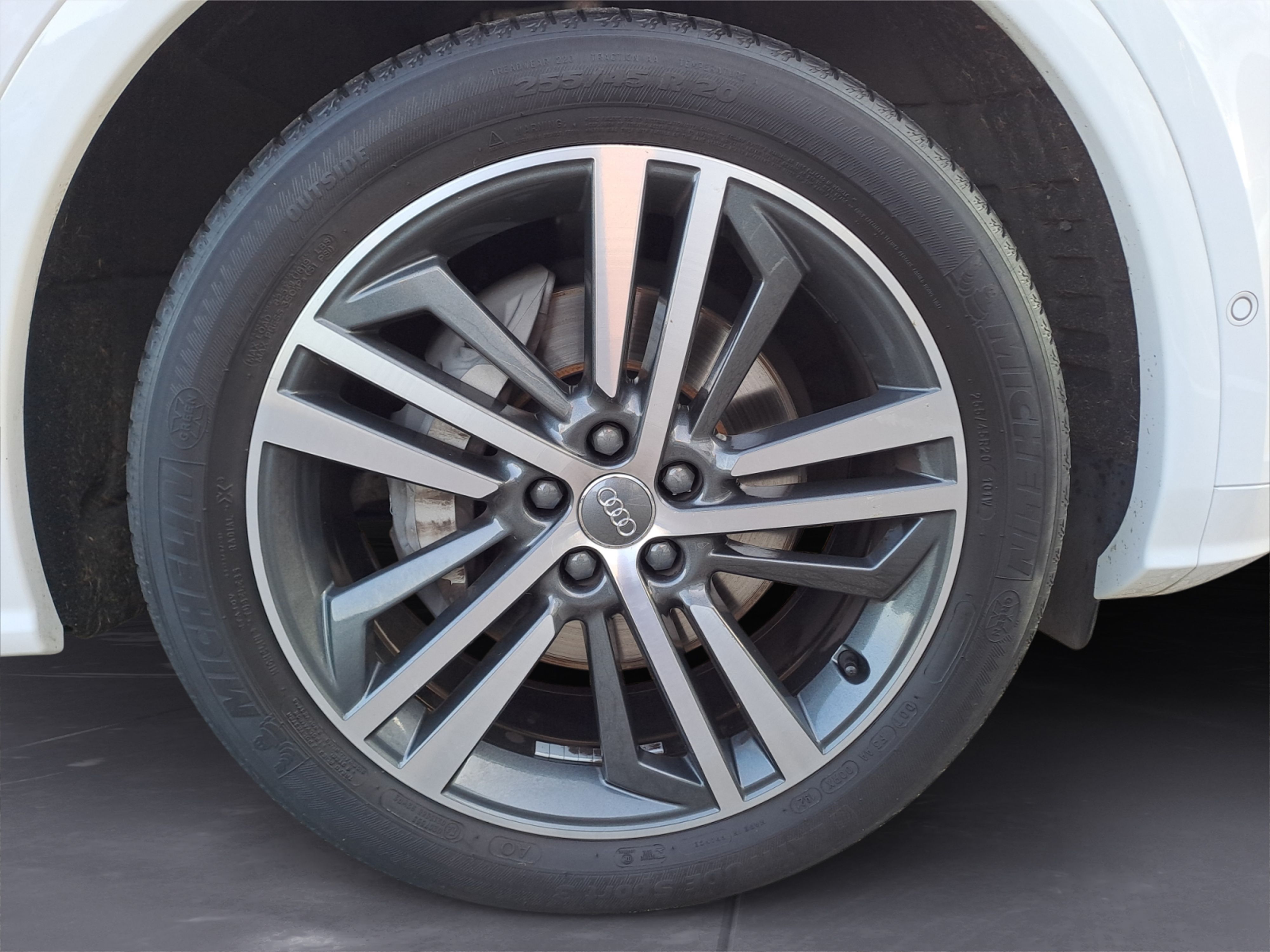 Audi - Q5 55 TFSI e quattro S tronic