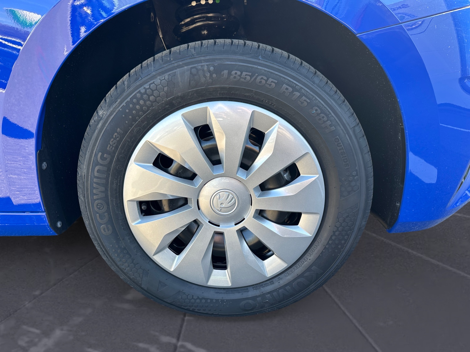 Skoda - Fabia Essence 1,0 MPI 5-Gang-Schaltgetriebe