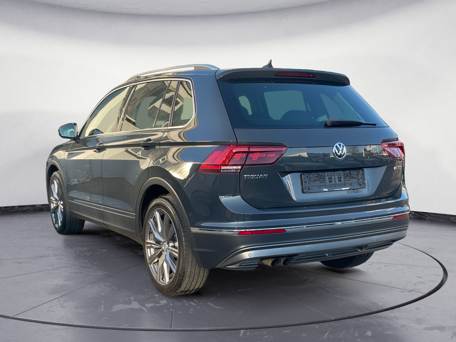 Volkswagen - Tiguan 2.0 TSI 4Motion DSG OPF Highline