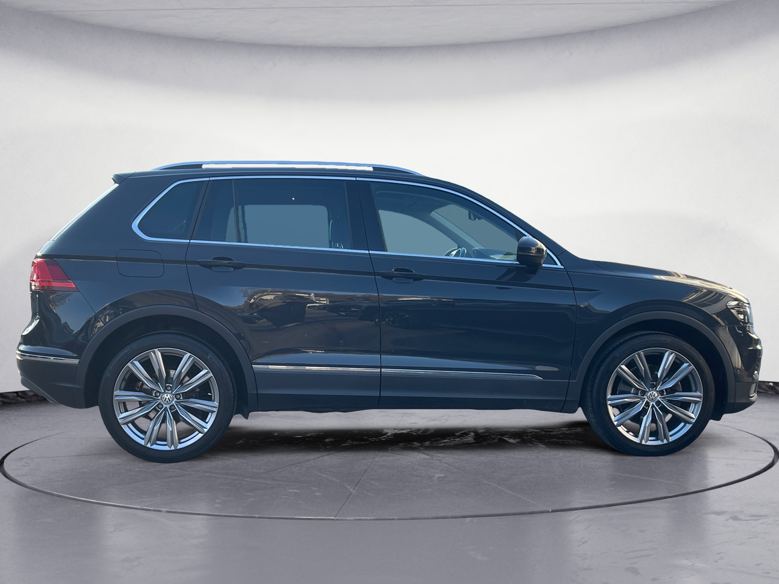 Volkswagen - Tiguan 2.0 TSI 4Motion DSG OPF Highline