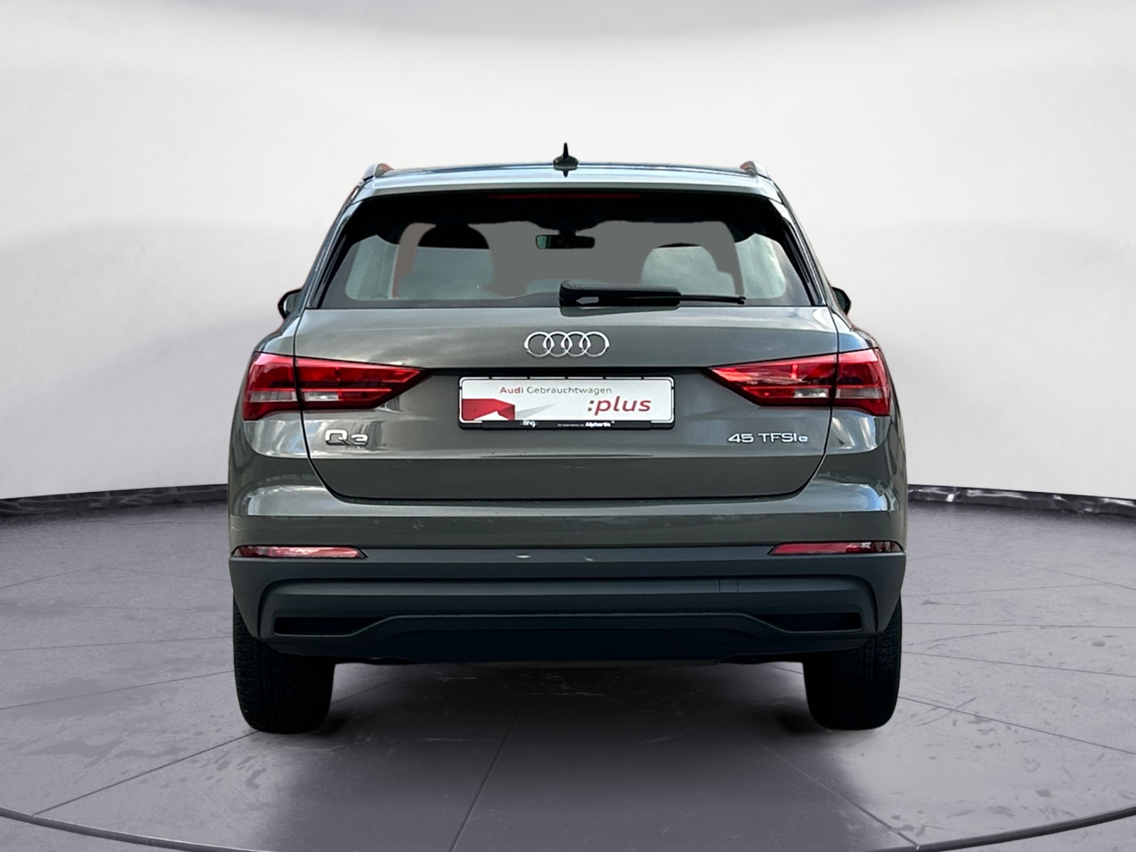 Audi - Q3 45 TFSIe S tronic