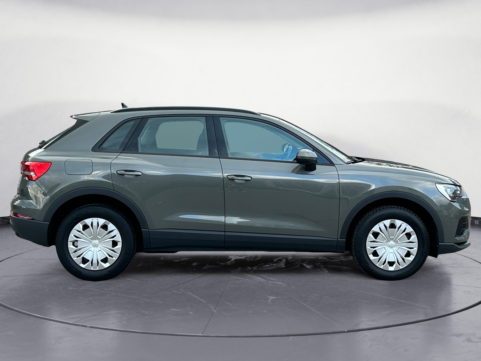 Audi - Q3 45 TFSIe S tronic