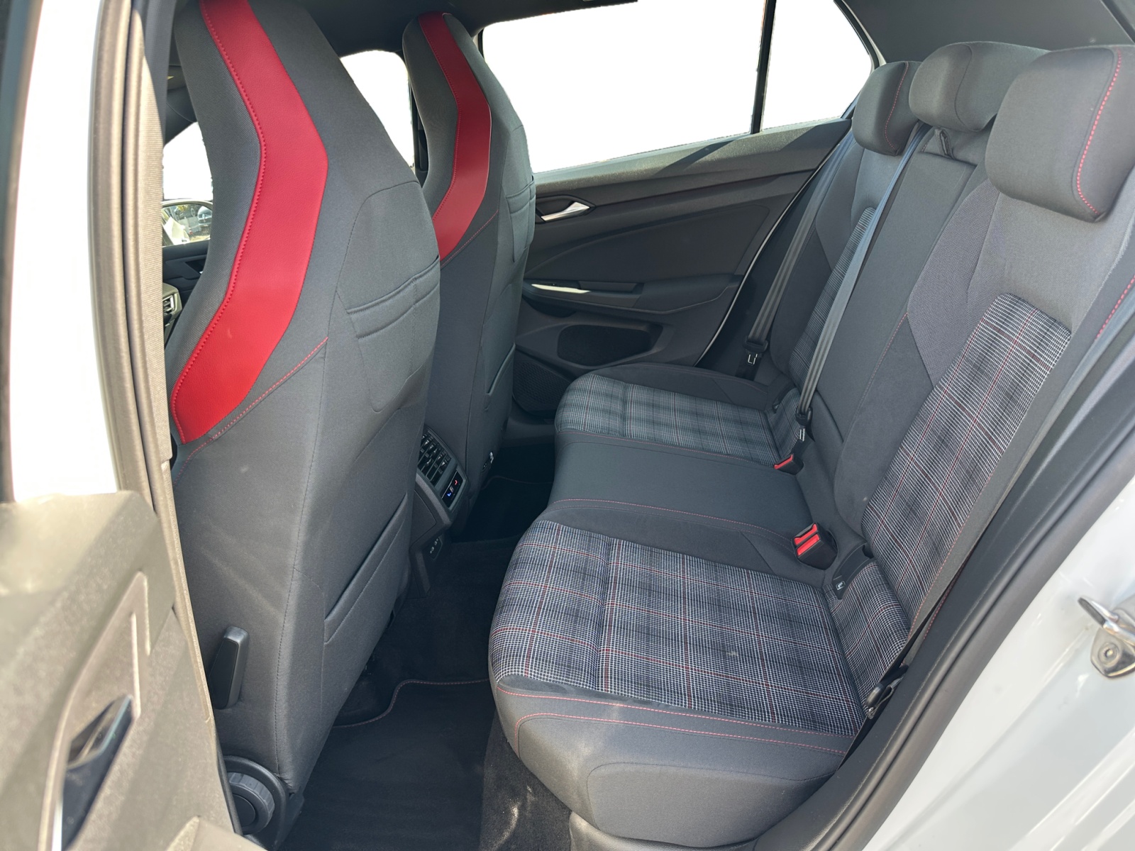 Volkswagen - Golf GTI 2,0 TSI OPF DSG