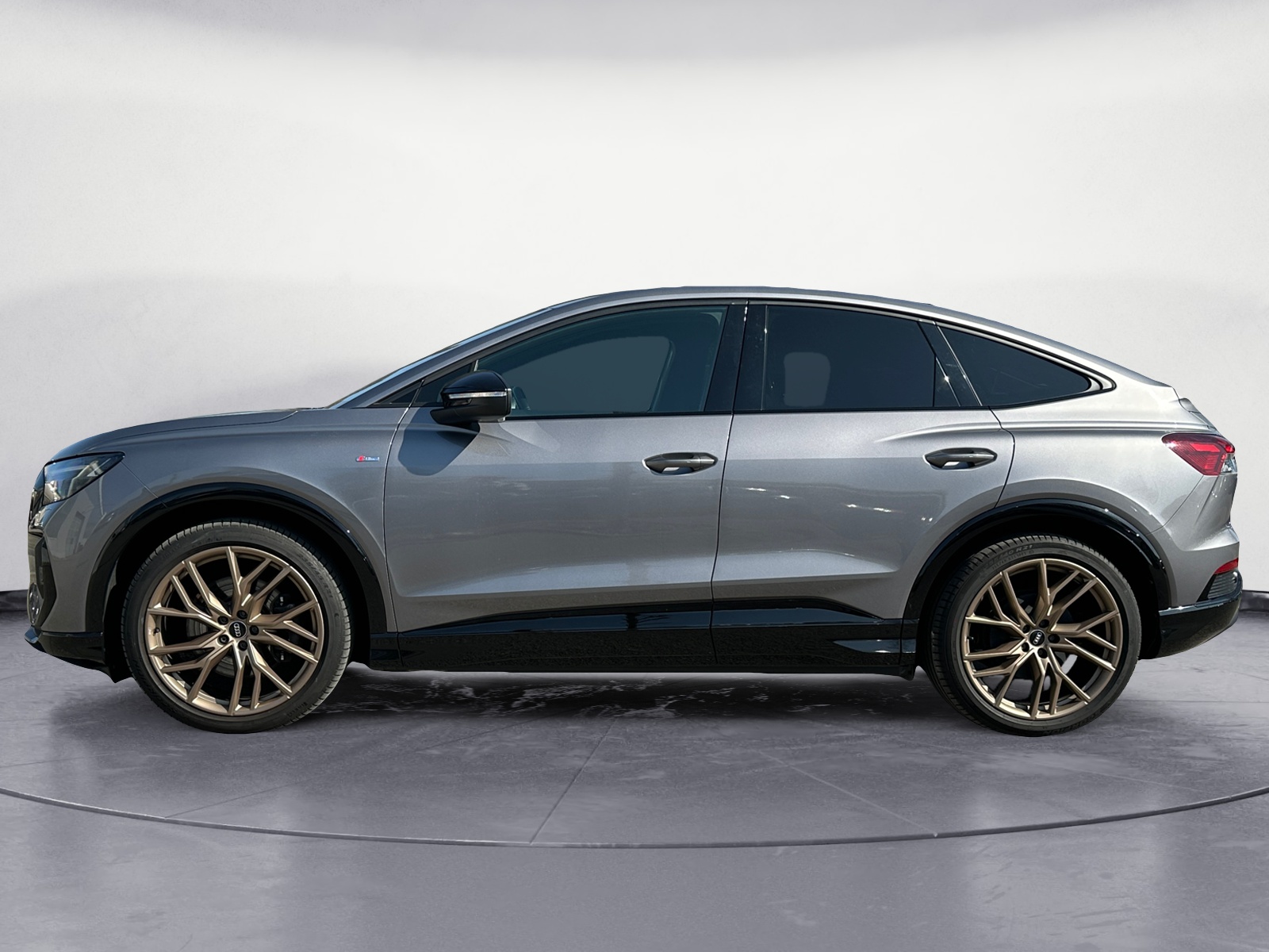 Audi - Q4 e-tron 50 Sportback quattro