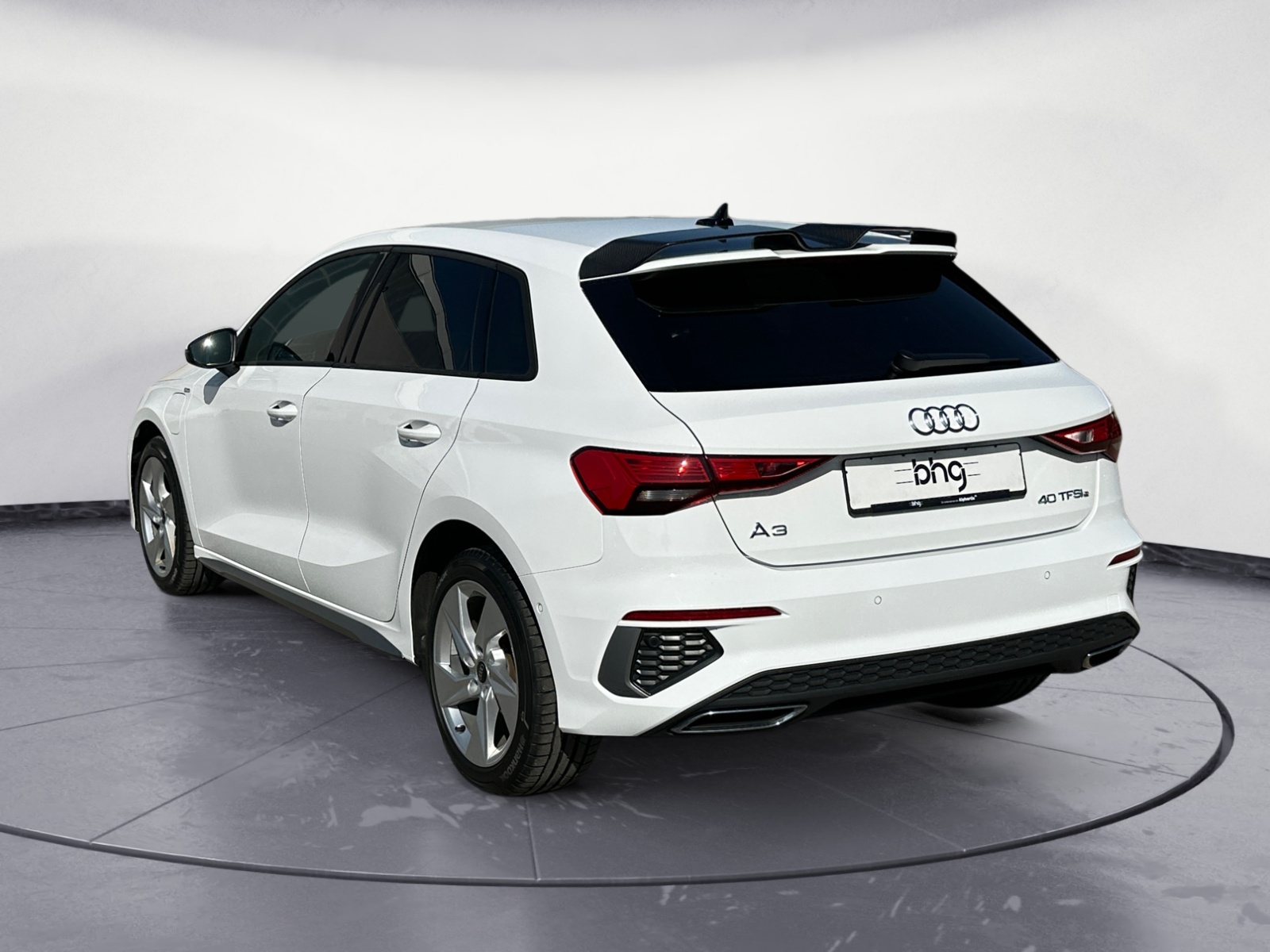 Audi - A3 40 TFSIe Sportback S tronic S line