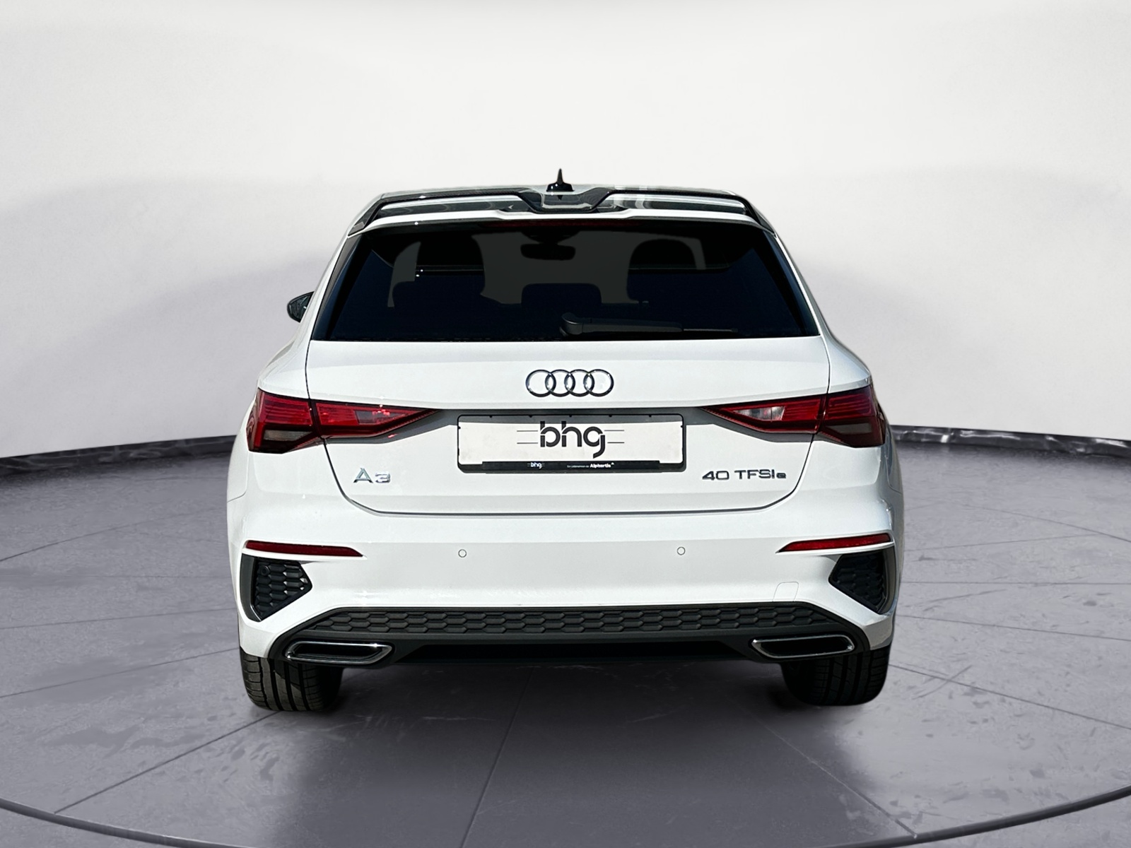 Audi - A3 40 TFSIe Sportback S tronic S line