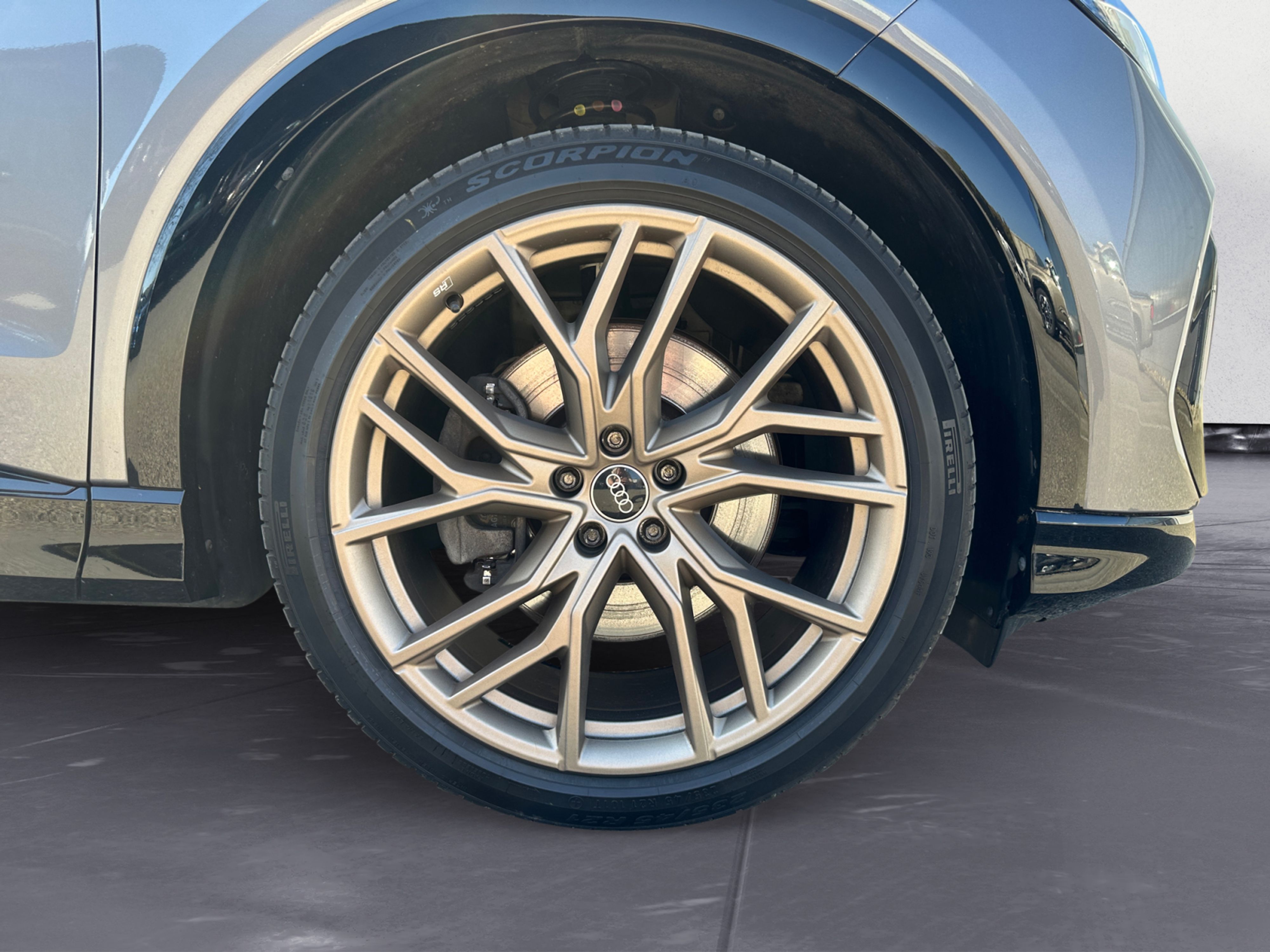 Audi - Q4 e-tron 50 Sportback quattro