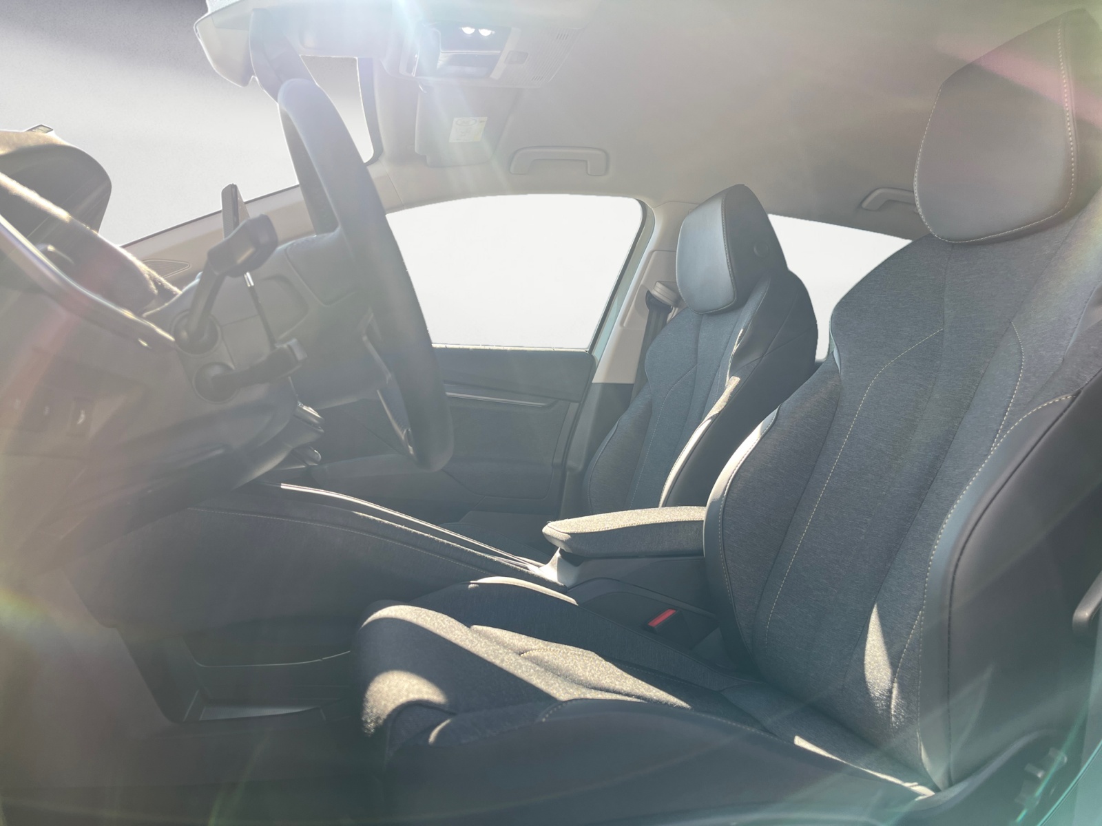 Skoda - Elroq 50 Tour h Batterie Elektromotor  1-Gang-Automatik