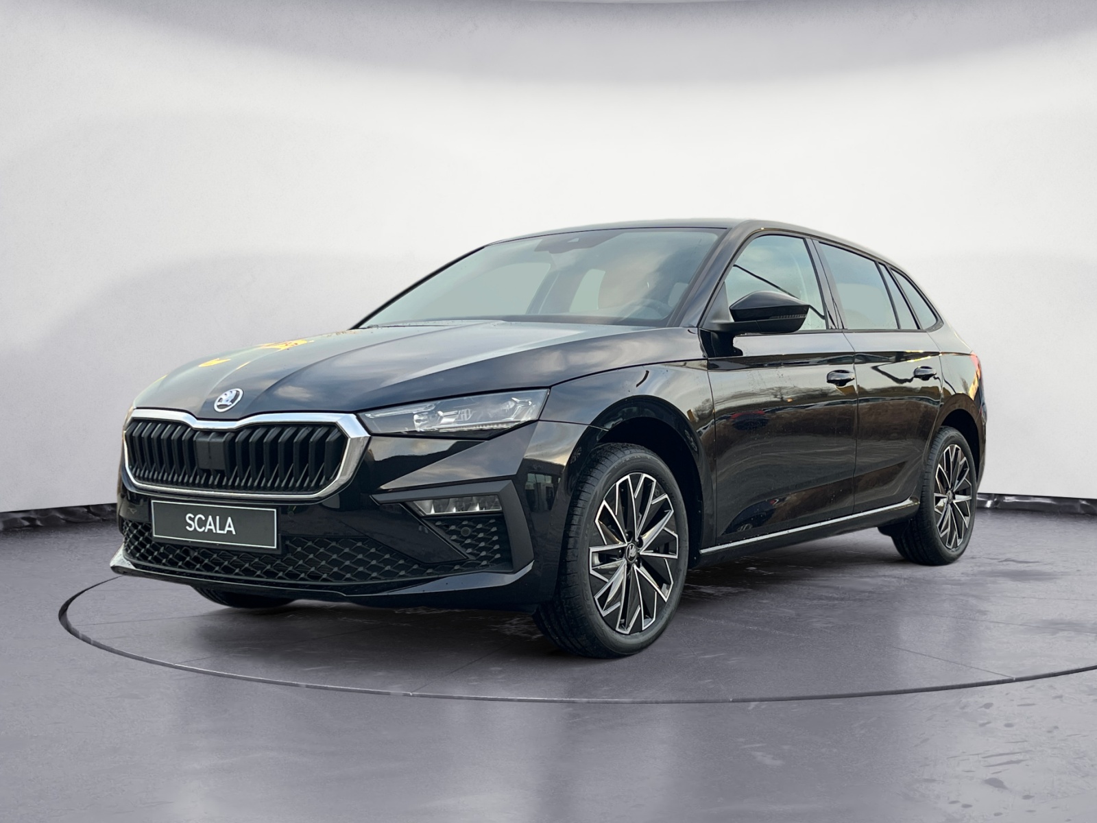 Skoda - Scala Tour 1,0 TSI 7-Gang-DSG