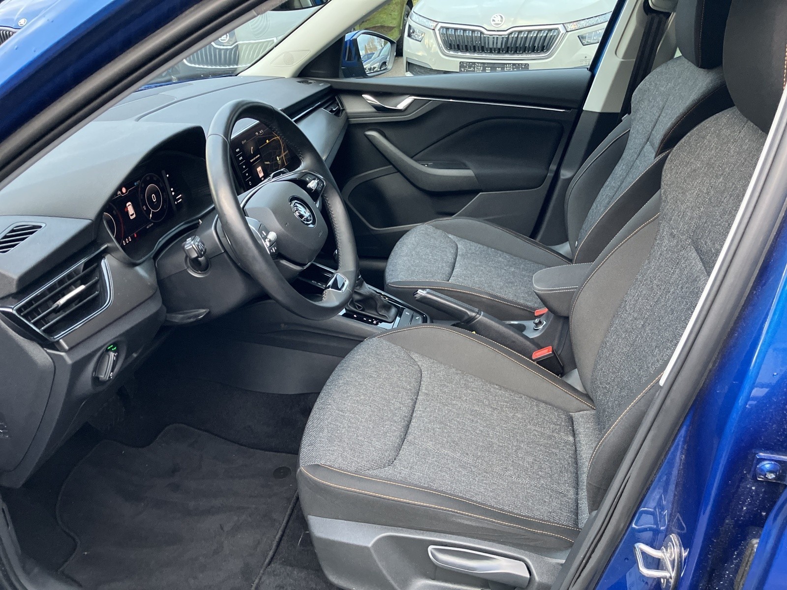 Skoda - Kamiq 1.0 TSI DSG Clever