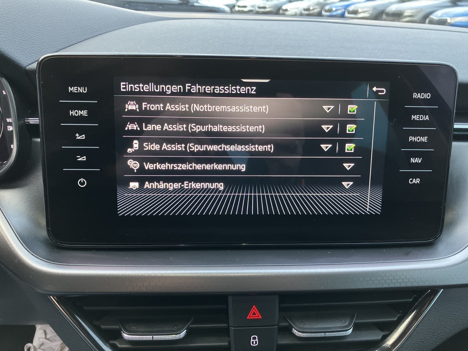 Skoda - Kamiq 1.0 TSI DSG Clever