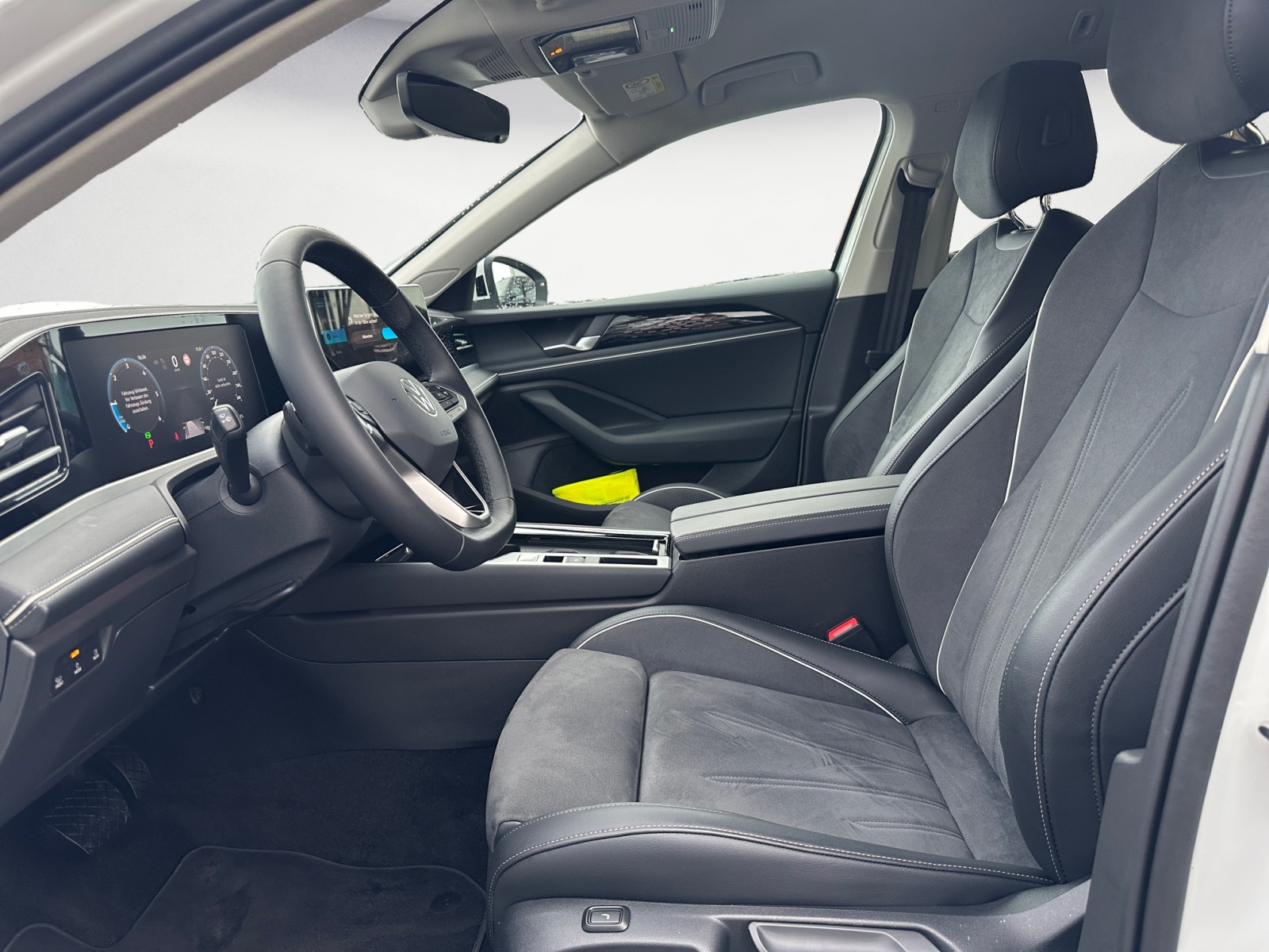 Volkswagen - Passat Variant 2.0 TDI SCR DSG Elegance