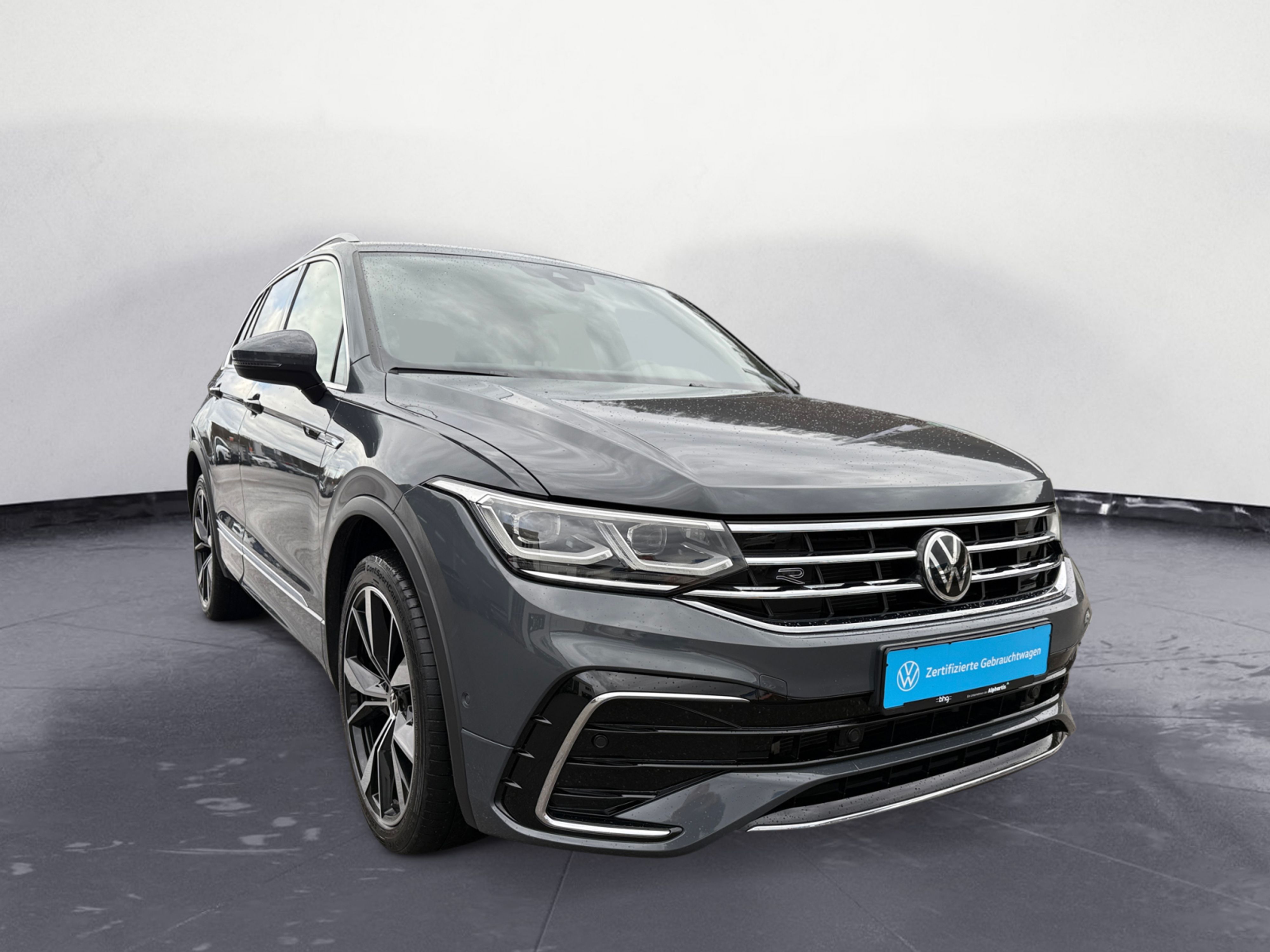 Volkswagen - Tiguan R-Line 2,0 TDI SCR 4M DSG