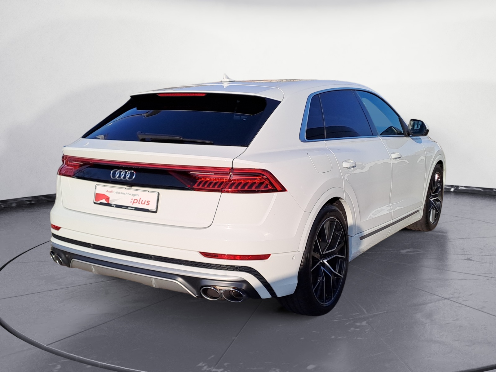 Audi - SQ8 TFSI 373(507) kW(PS) tiptronic