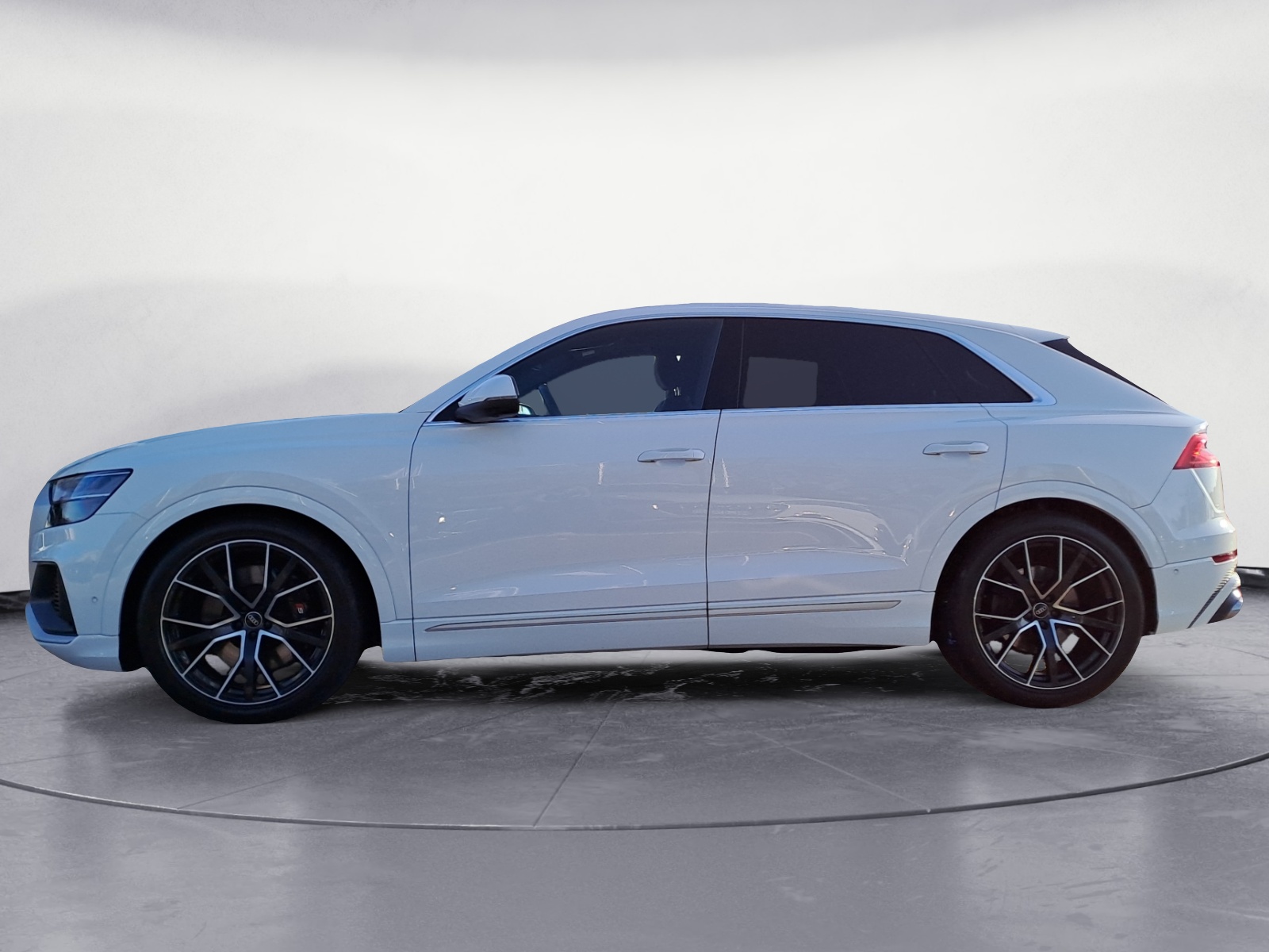 Audi - SQ8 TFSI 373(507) kW(PS) tiptronic