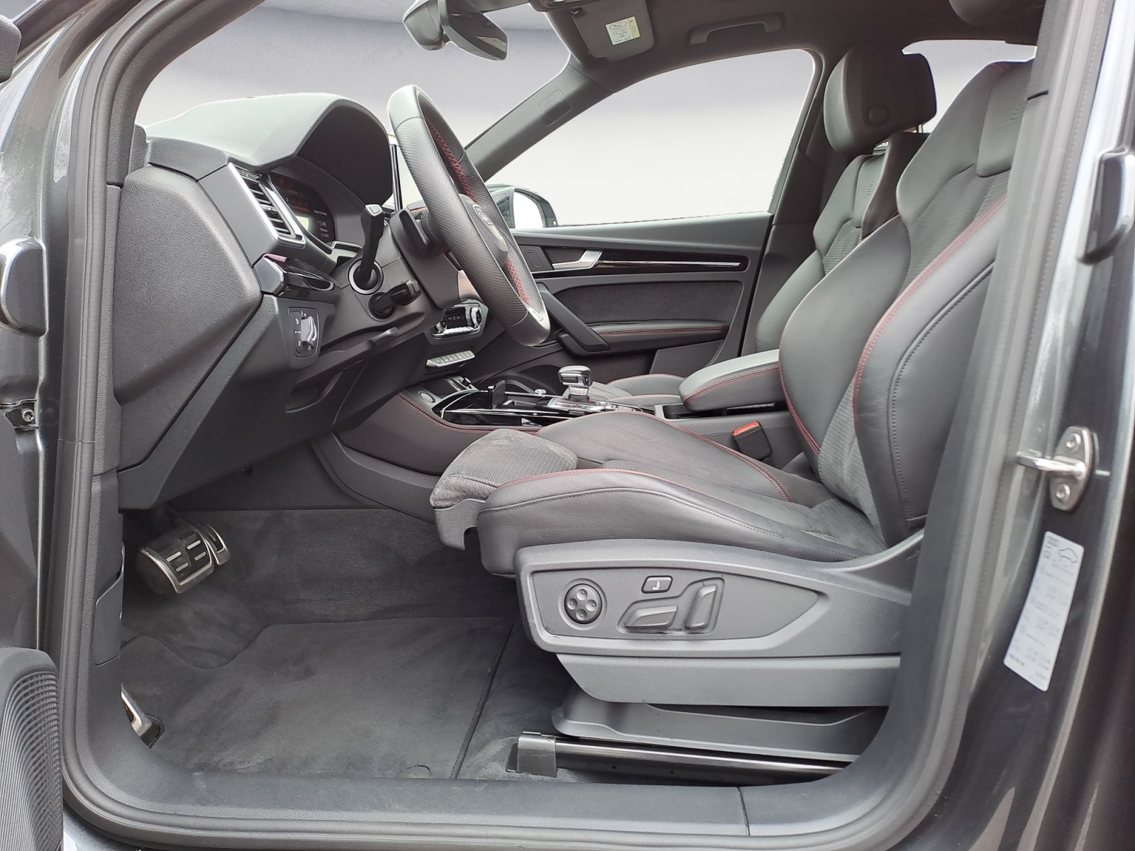 Audi - SQ5 Sportback TDI tiptronic