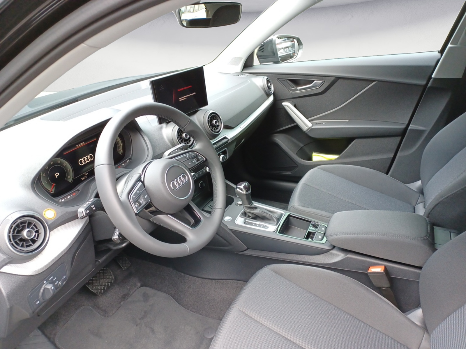 Audi - Q2 advanced 35 TFSI 110(150) kW(PS) S tronic