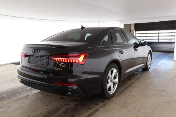 Audi - A6 40 TDI S tronic S line