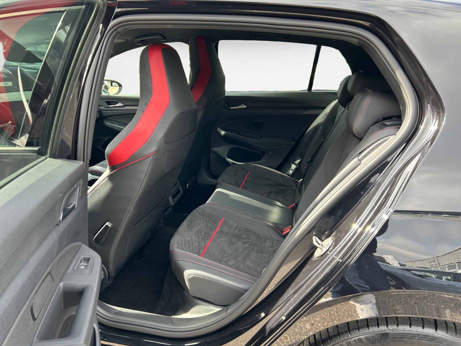 Volkswagen - Golf 2.0 TSI OPF DSG GTI Clubsport