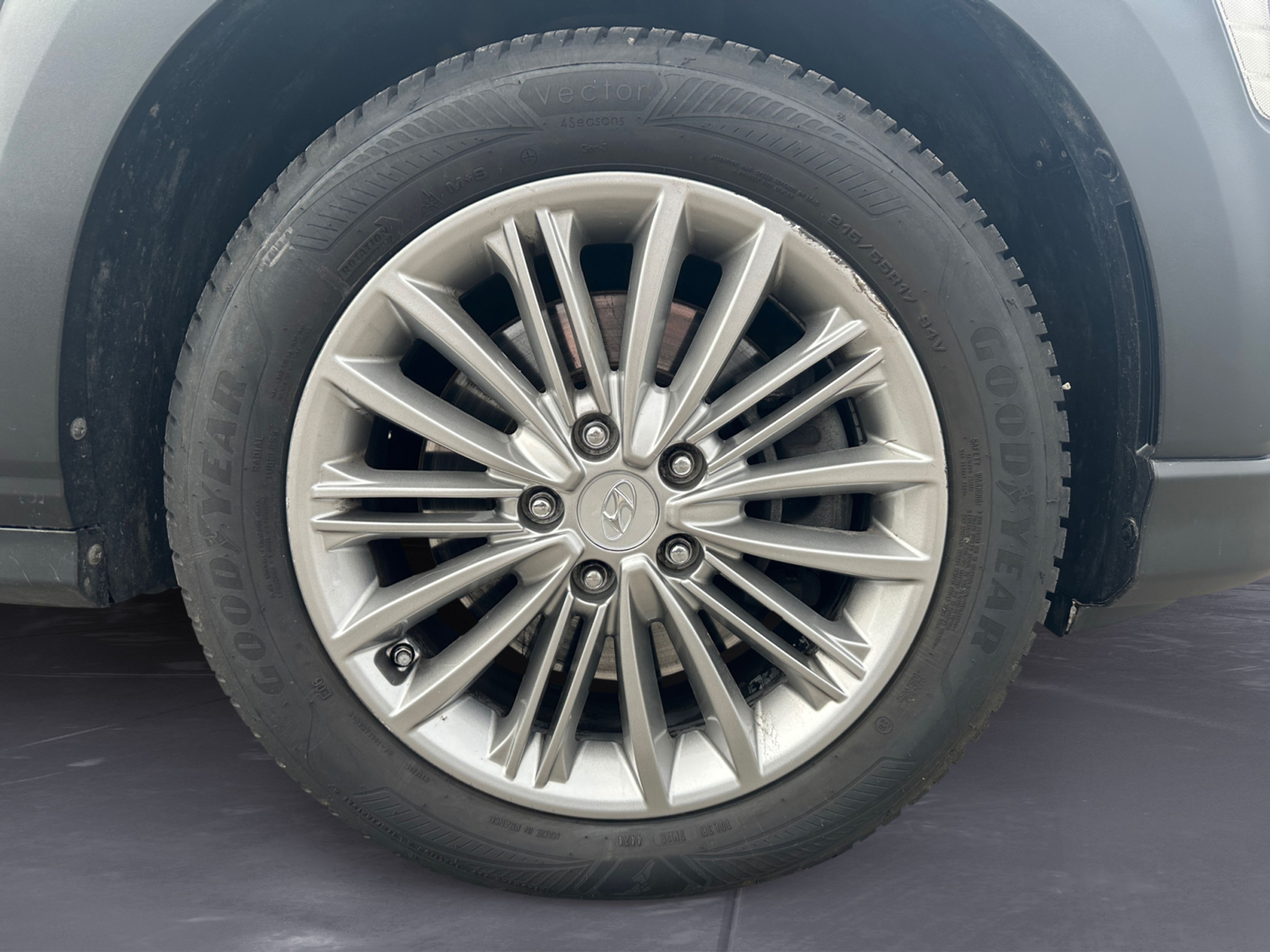 Hyundai - Kona 1.6 T-GDI DCT Trend