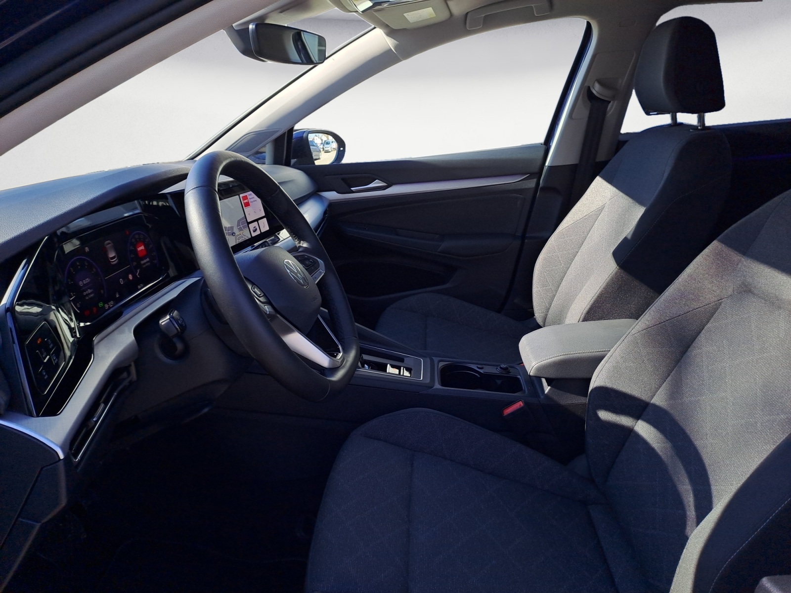 Volkswagen - Golf 1.5 eTSI OPF DSG Life
