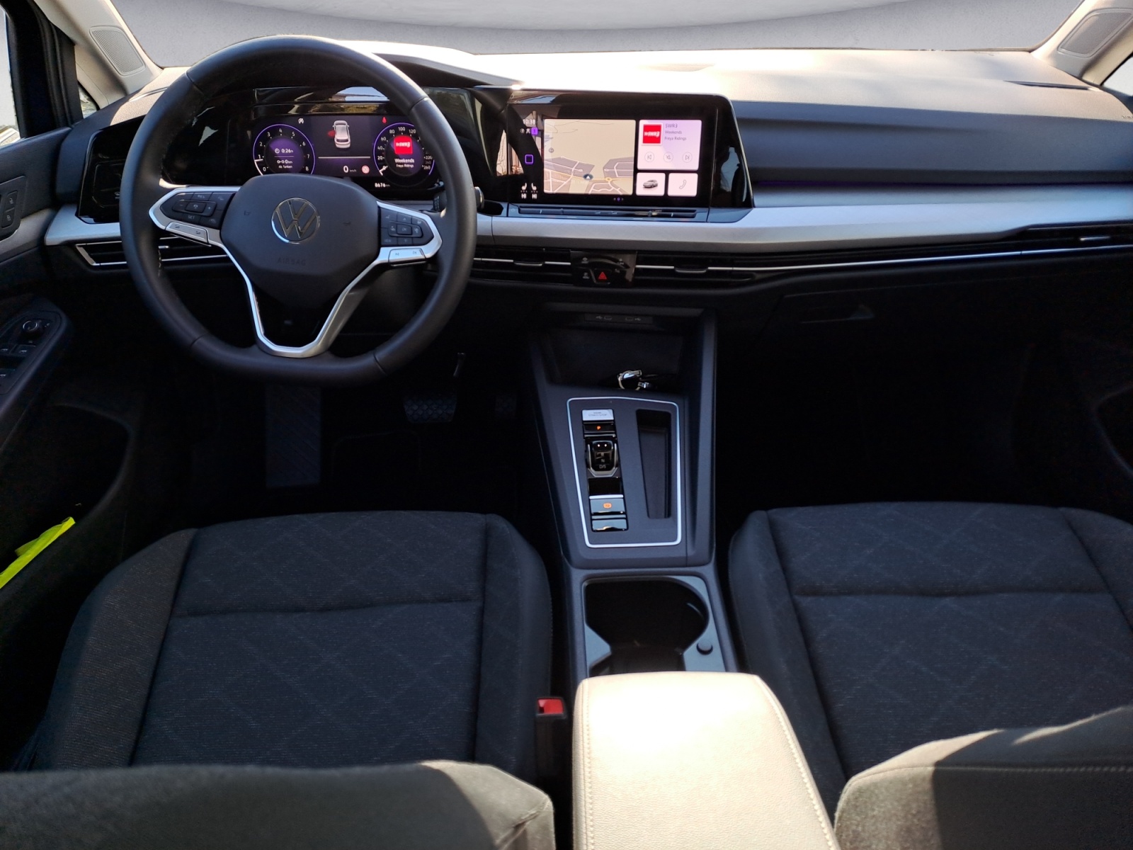 Volkswagen - Golf 1.5 eTSI OPF DSG Life