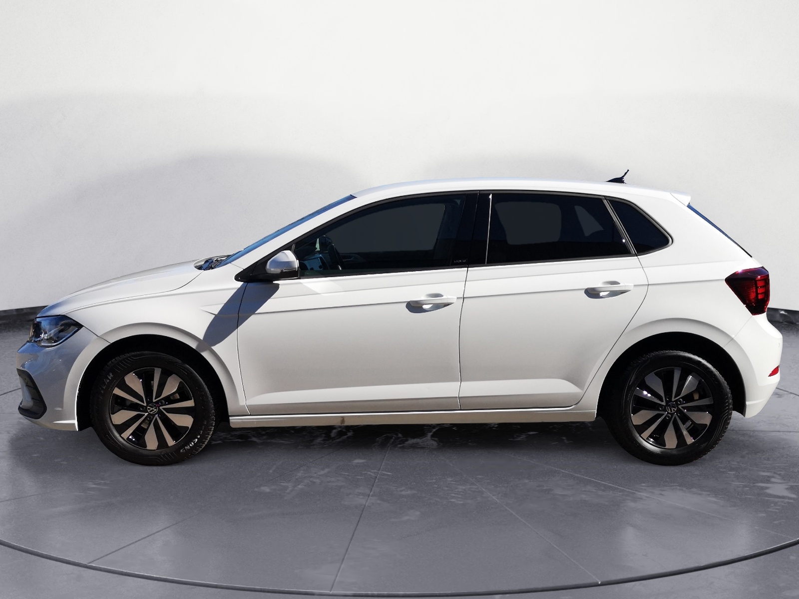 Volkswagen - Polo 1.0 TSI Move DSG