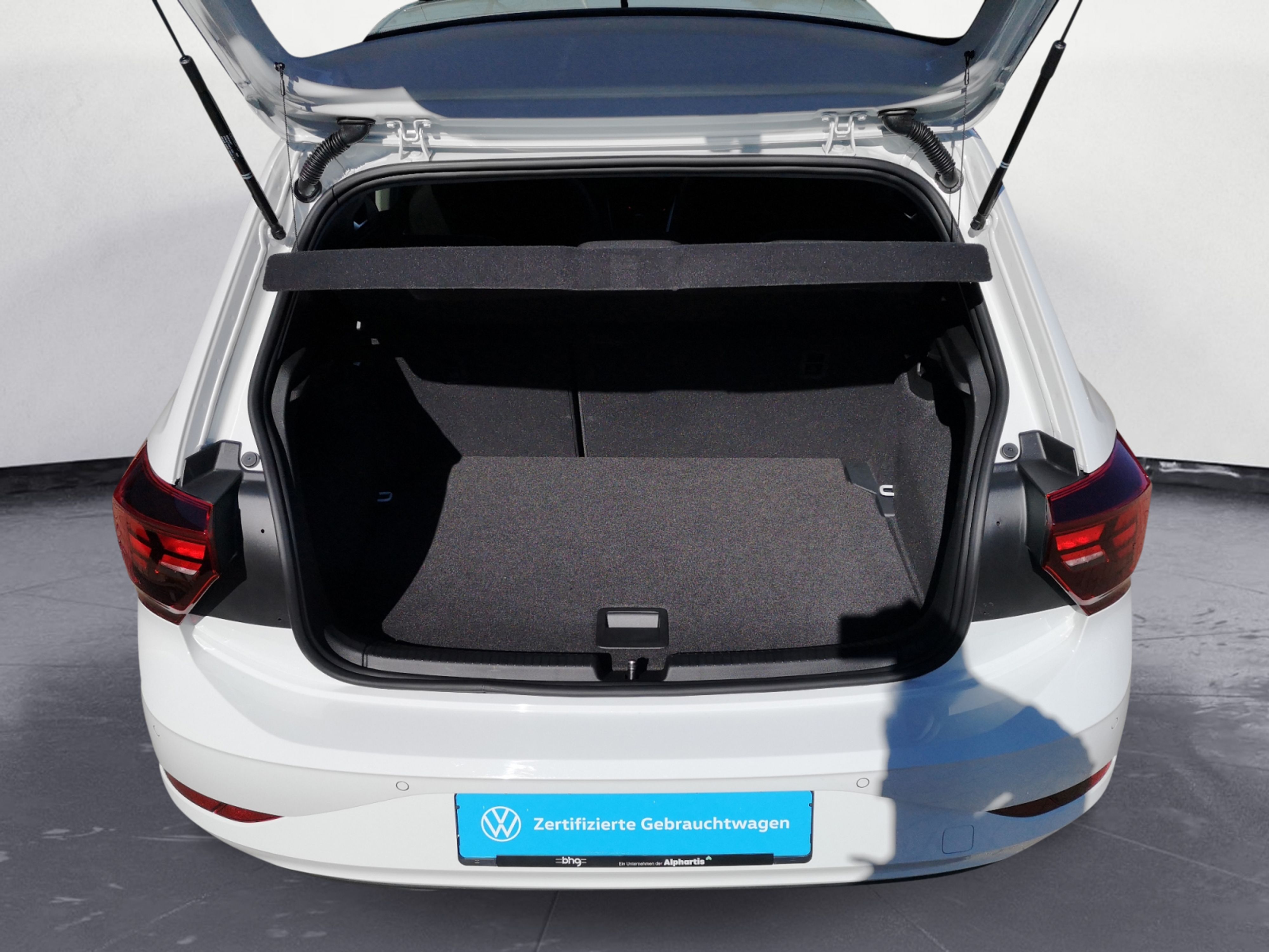 Volkswagen - Polo 1.0 TSI Move DSG