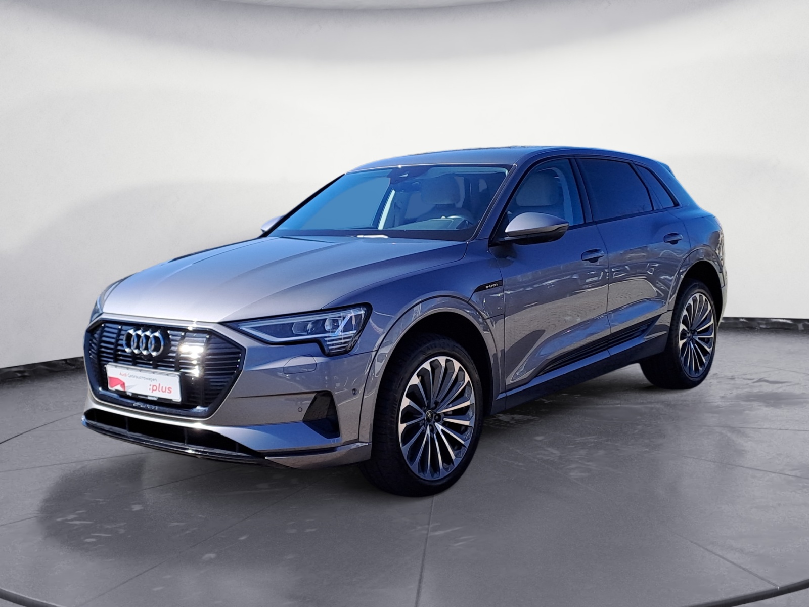 Audi - e-tron 55