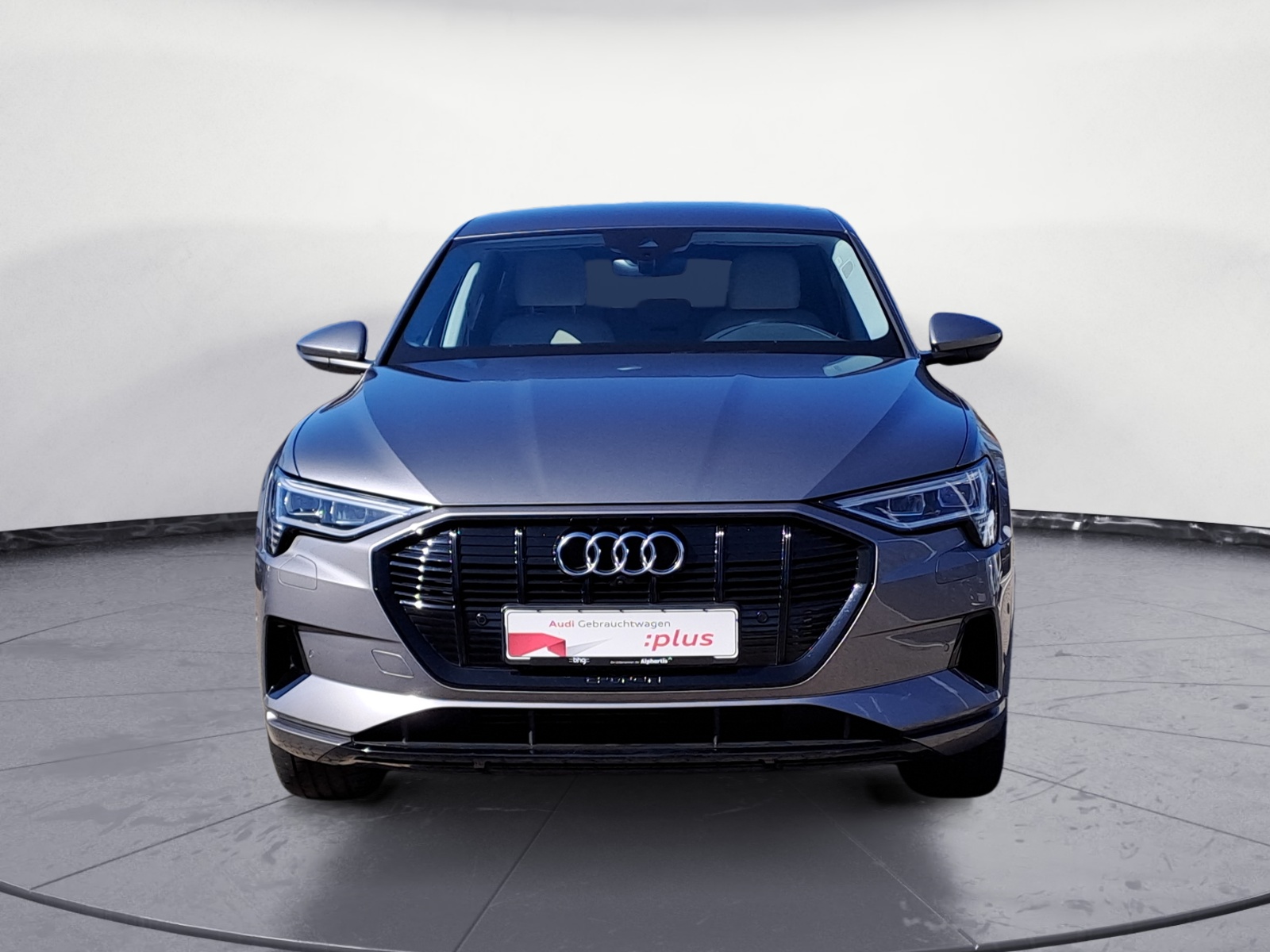 Audi - e-tron 55